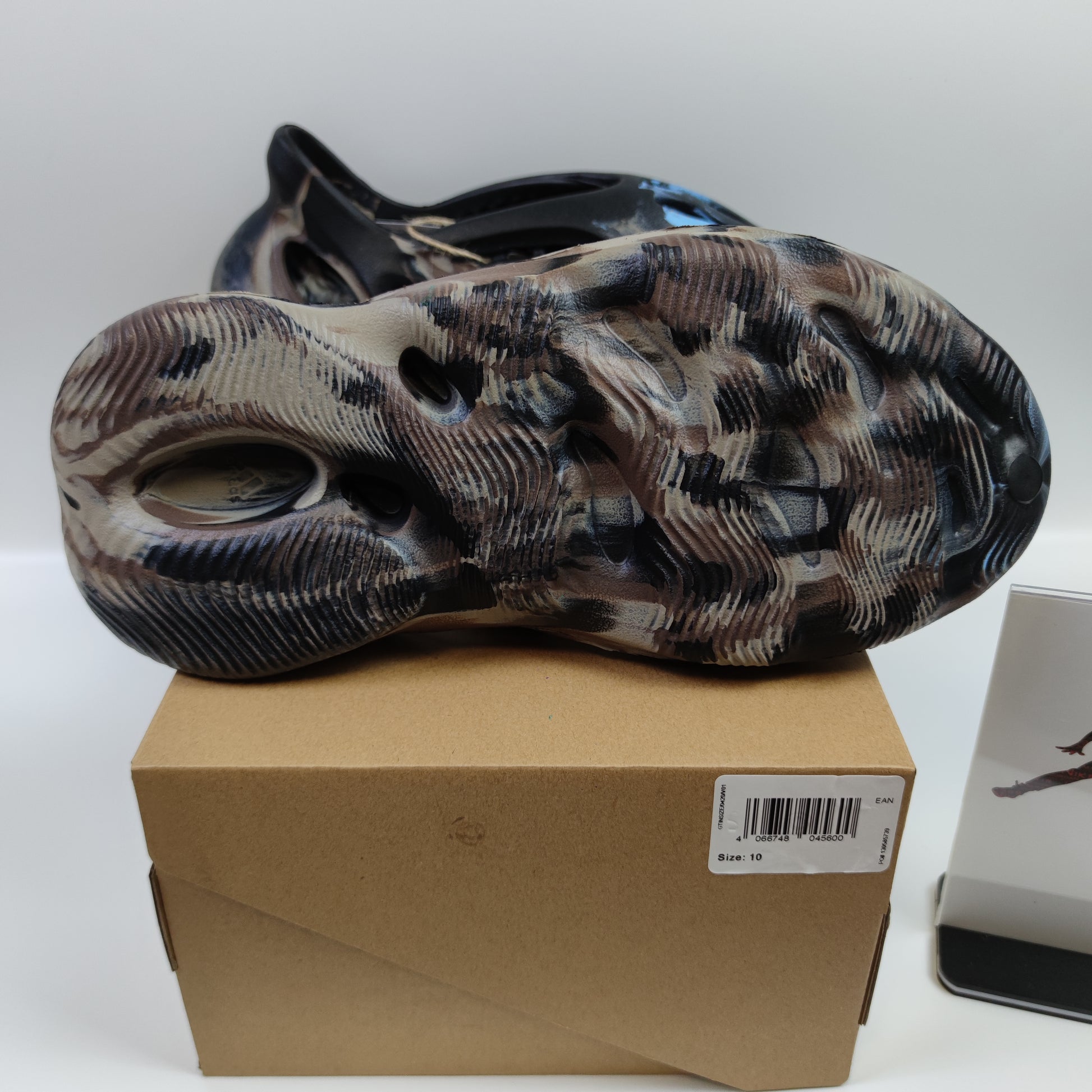 Adidas Originals Yeezy Foam Runner "MX Brown Blue" ID4126 - Fashion Sneaker1818