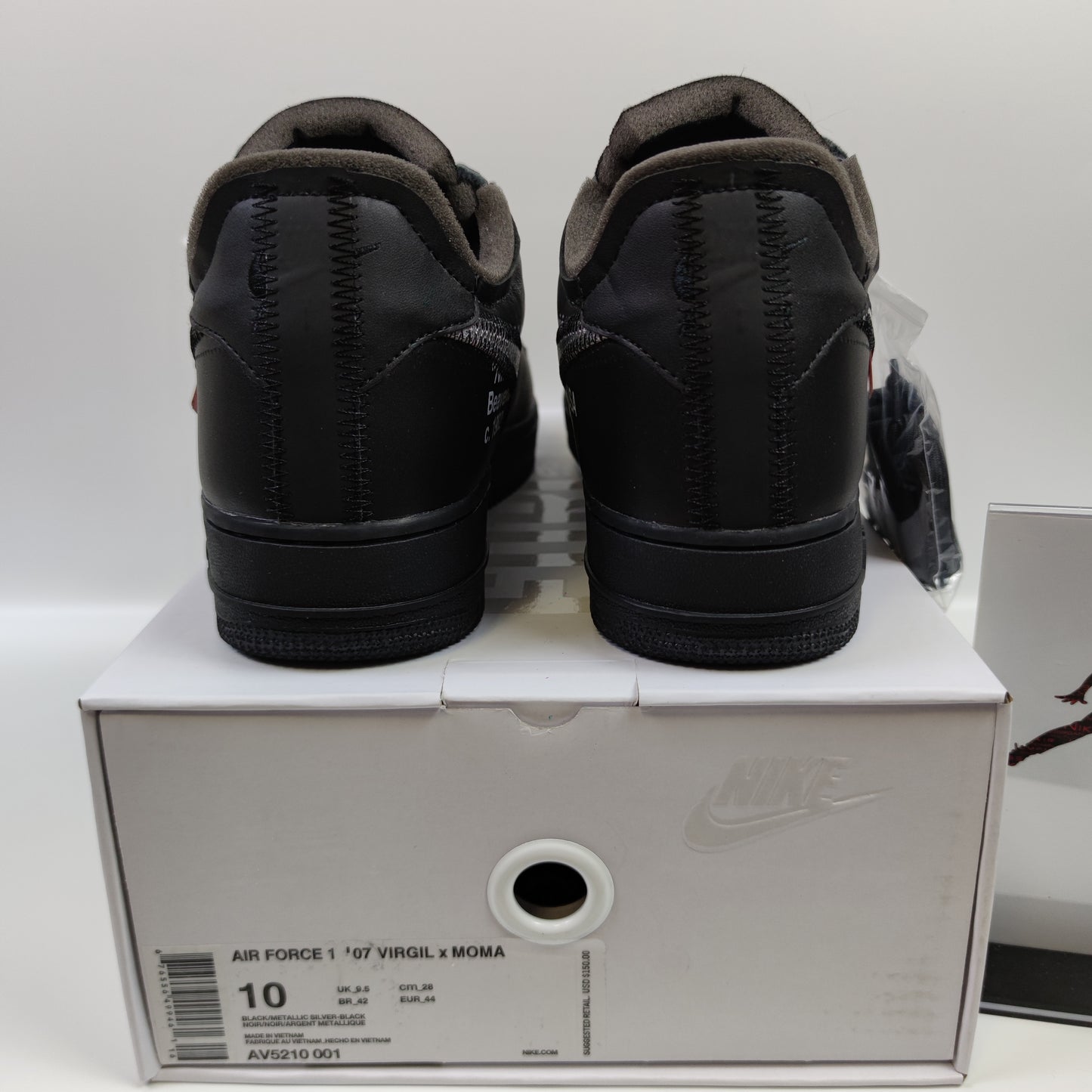 Off-White x MoMA x Nike Air Force 1 07 Virgil AV5210-001 - Fashion Sneaker1818