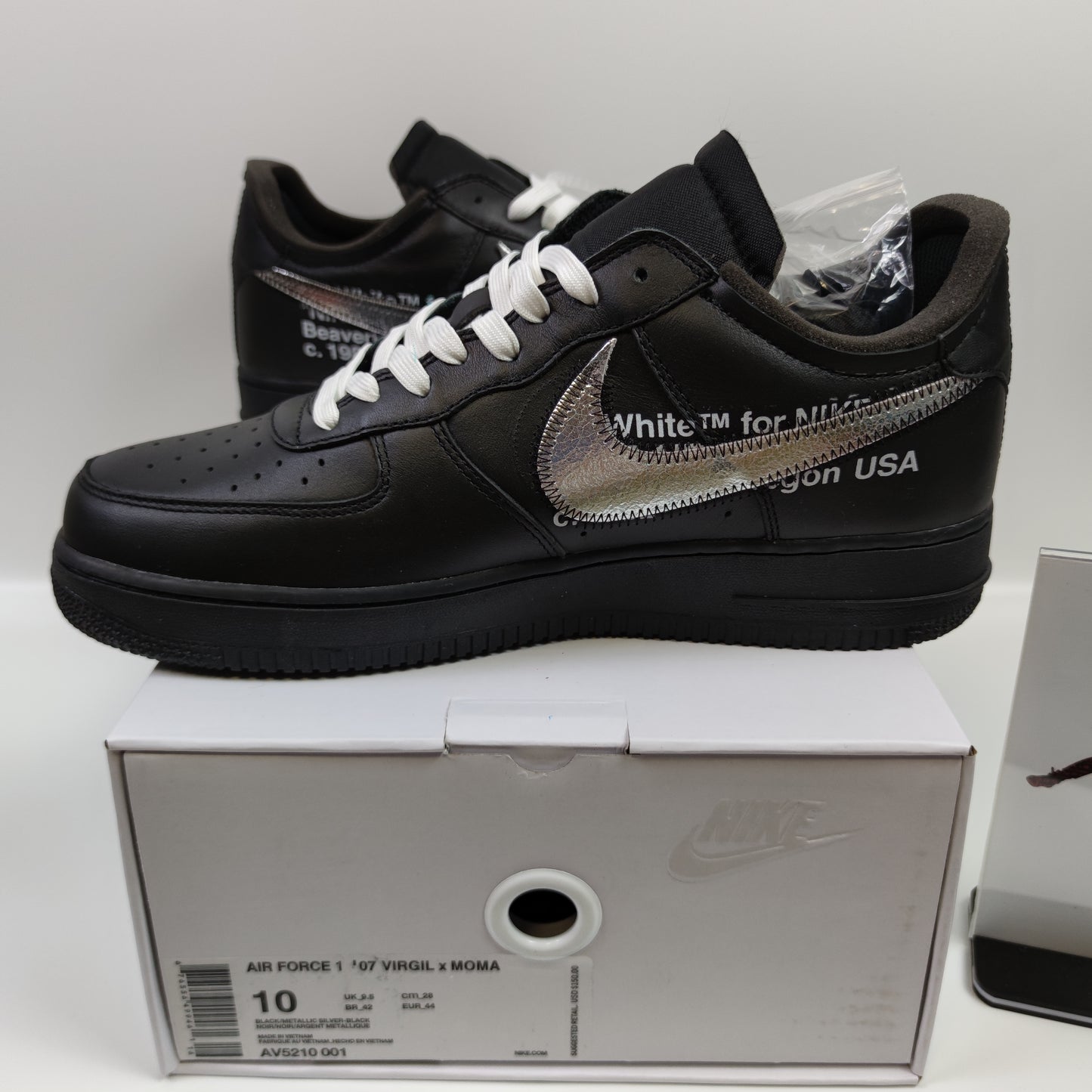 Off-White x MoMA x Nike Air Force 1 07 Virgil AV5210-001 - Fashion Sneaker1818
