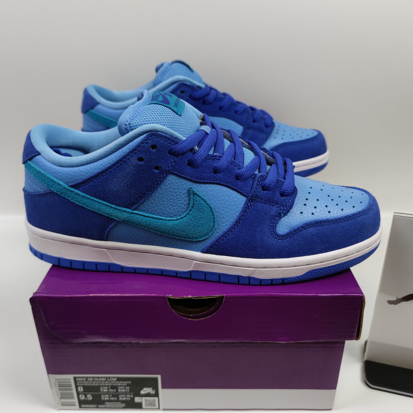 Nike SB Dunk Low Pro "Blue Raspberry" DM0807-400 - Fashion Sneaker1818