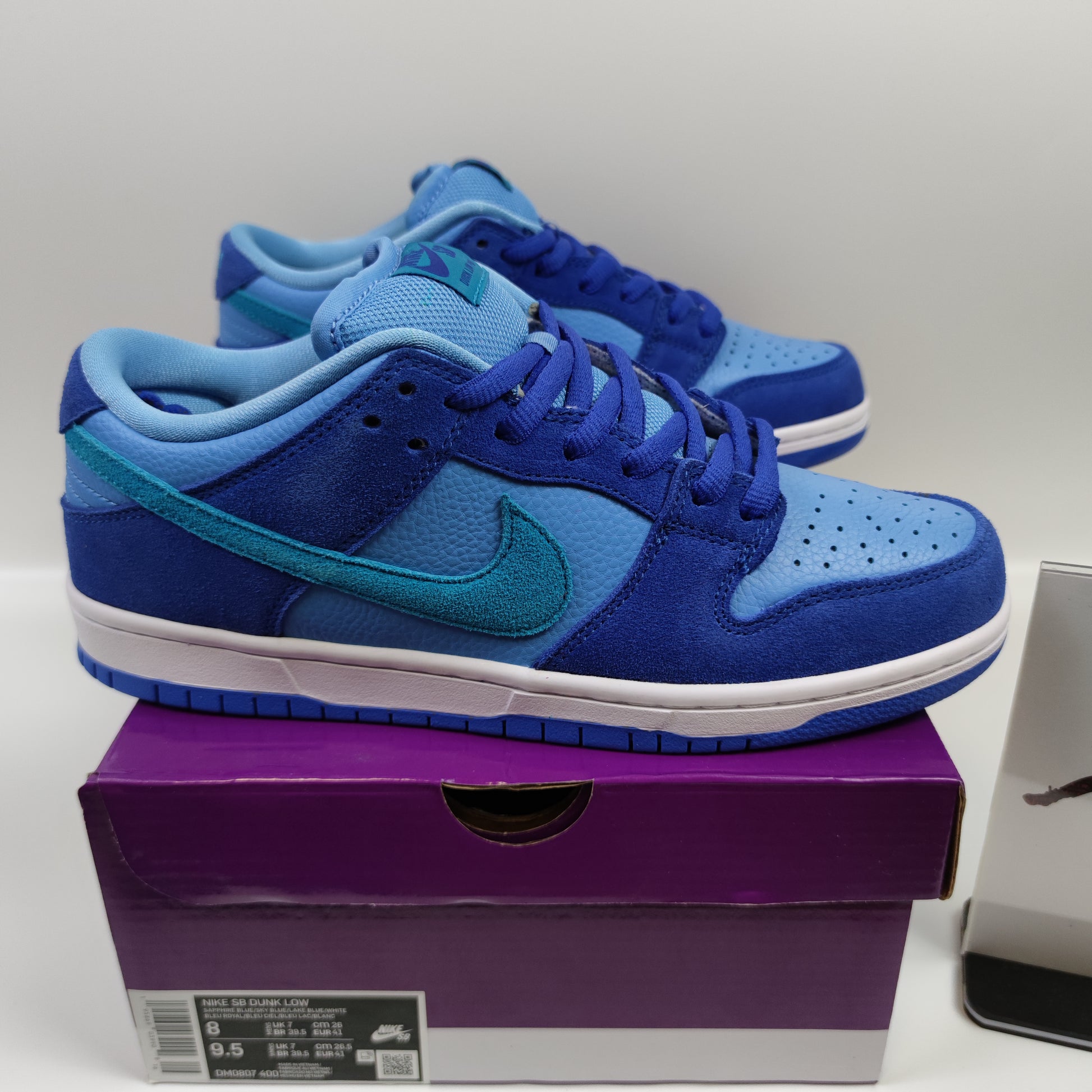 Nike SB Dunk Low Pro "Blue Raspberry" DM0807-400 - Fashion Sneaker1818