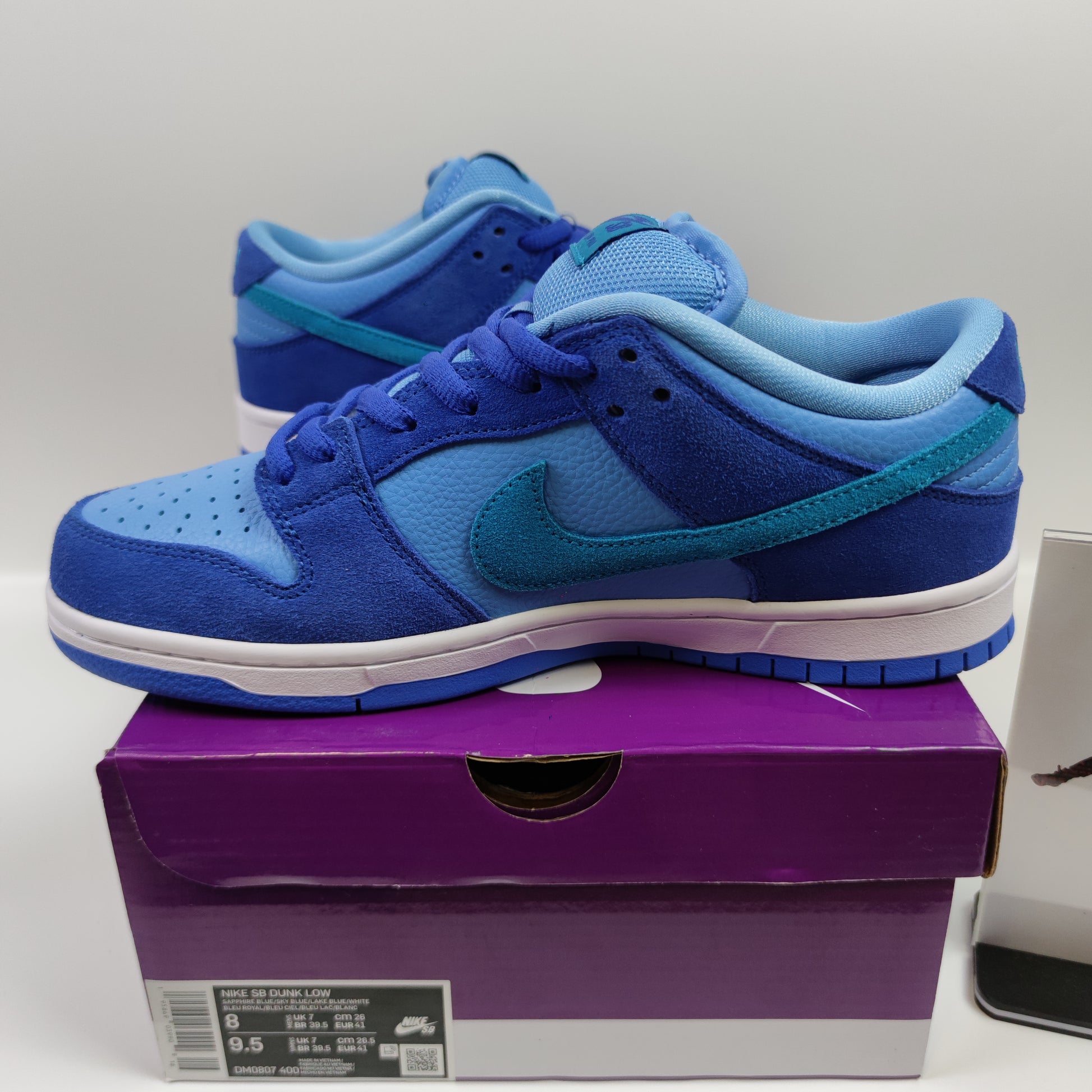 Nike SB Dunk Low Pro "Blue Raspberry" DM0807-400 - Fashion Sneaker1818