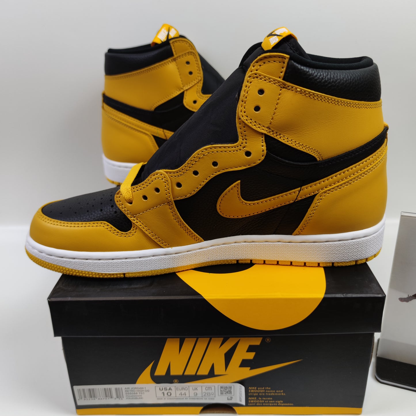Air Jordan 1 Retro High OG "Pollen" 555088-701 - Fashion Sneaker1818