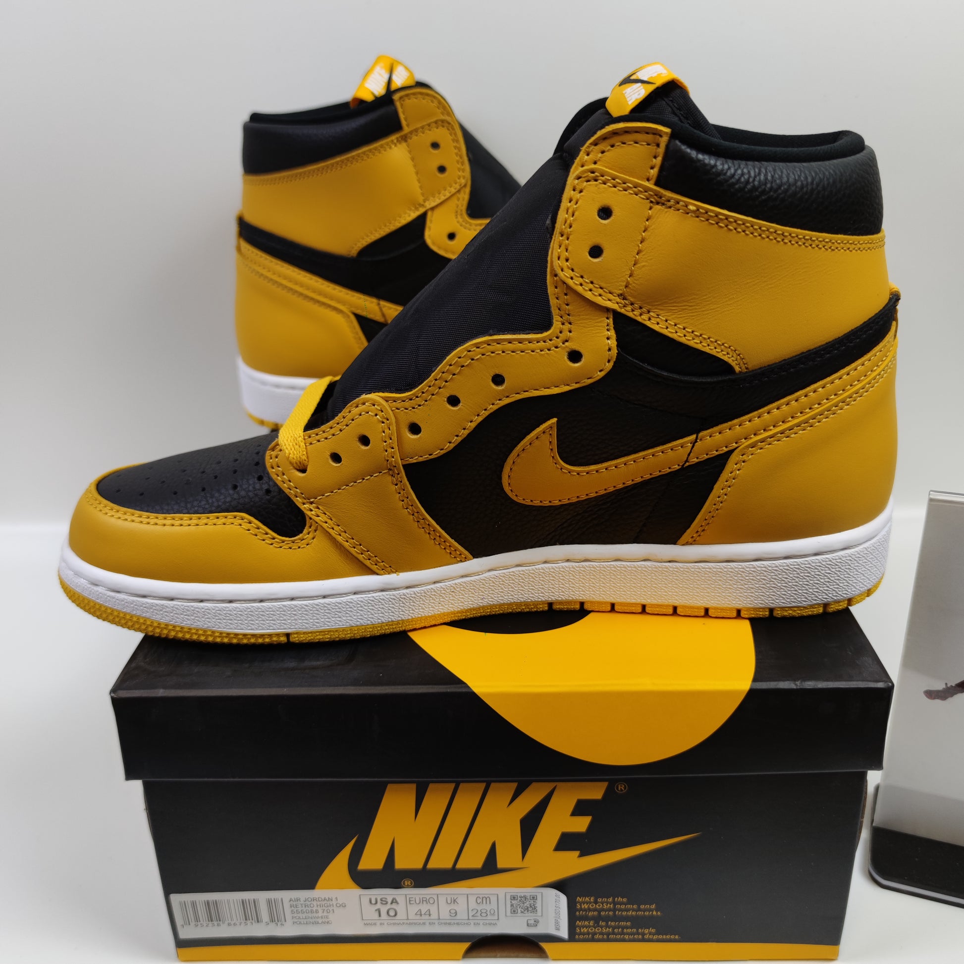 Air Jordan 1 Retro High OG "Pollen" 555088-701 - Fashion Sneaker1818