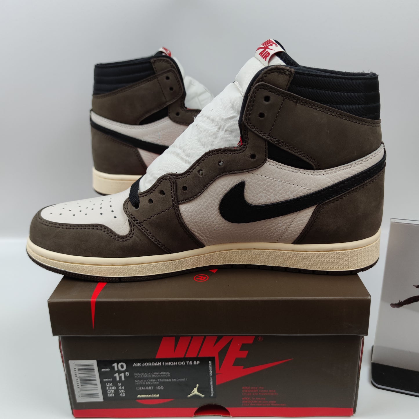 Travis Scott x Air Jordan 1 High OG TS SP CD4487-100 - Fashion Sneaker1818