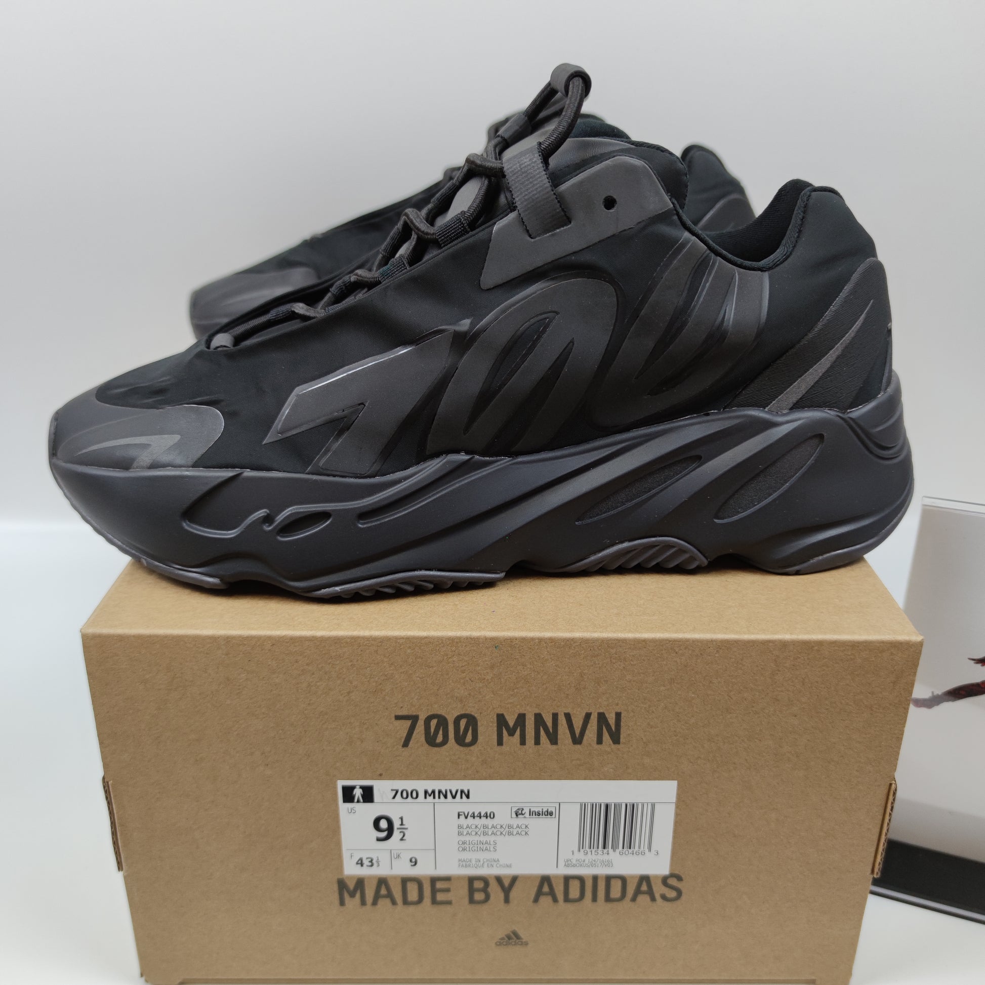 Adidas Originals Yeezy Boost 700 MNVN FV4440 - Fashion Sneaker1818