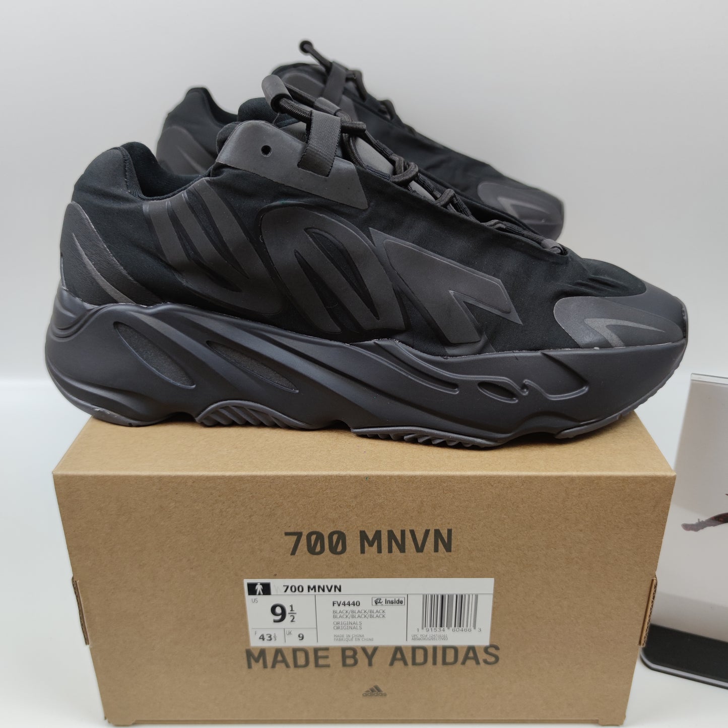 Adidas Originals Yeezy Boost 700 MNVN FV4440 - Fashion Sneaker1818