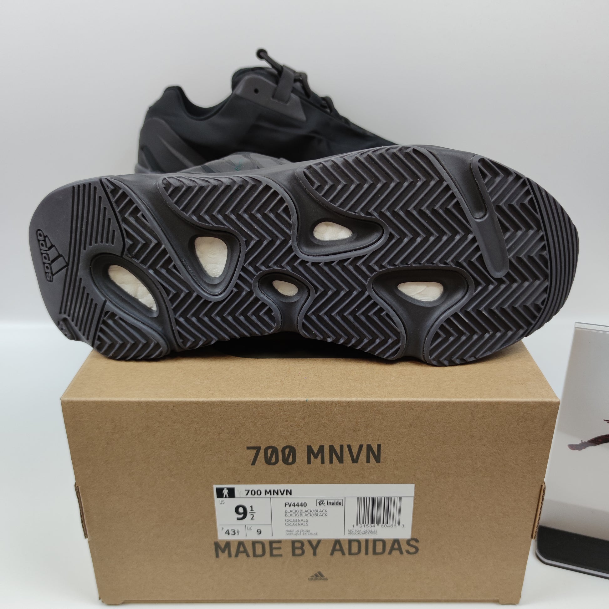 Adidas Originals Yeezy Boost 700 MNVN FV4440 - Fashion Sneaker1818