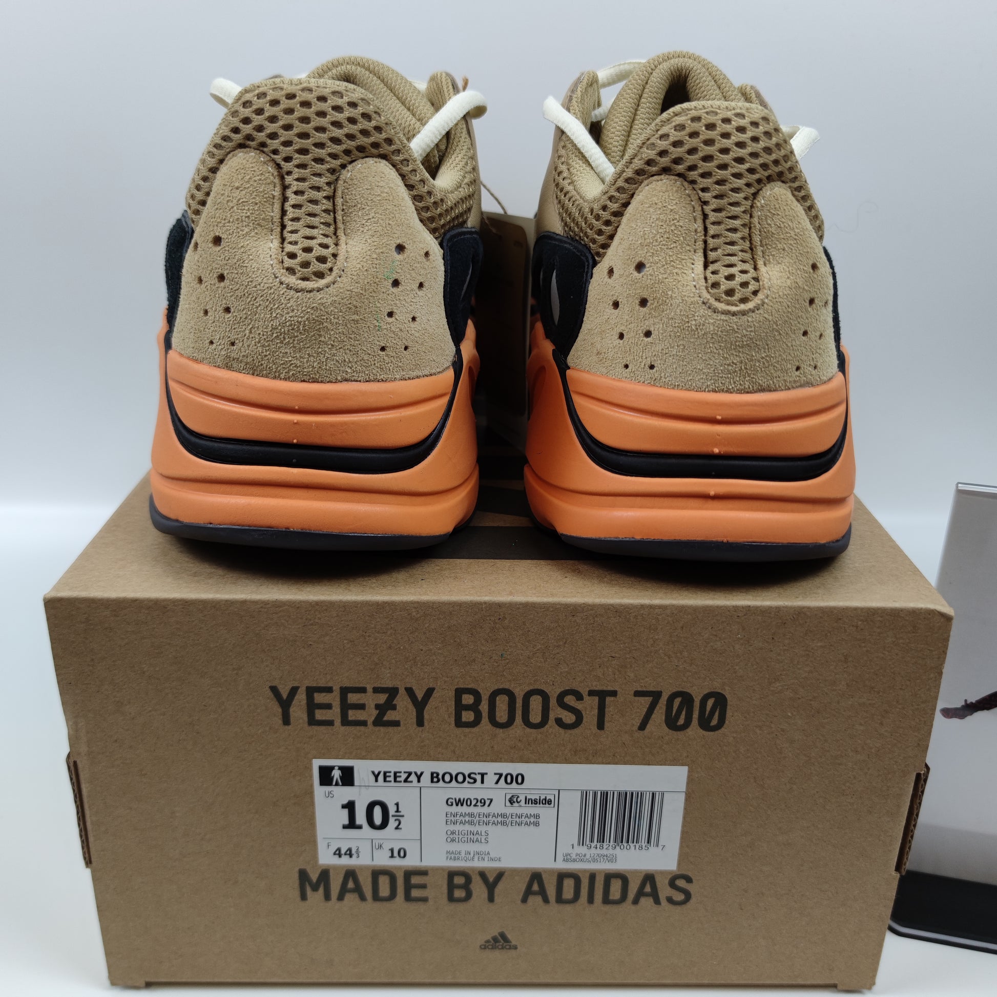 Adidas Originals Yeezy 700 "Enflame Amber" GW0297 - Fashion Sneaker1818