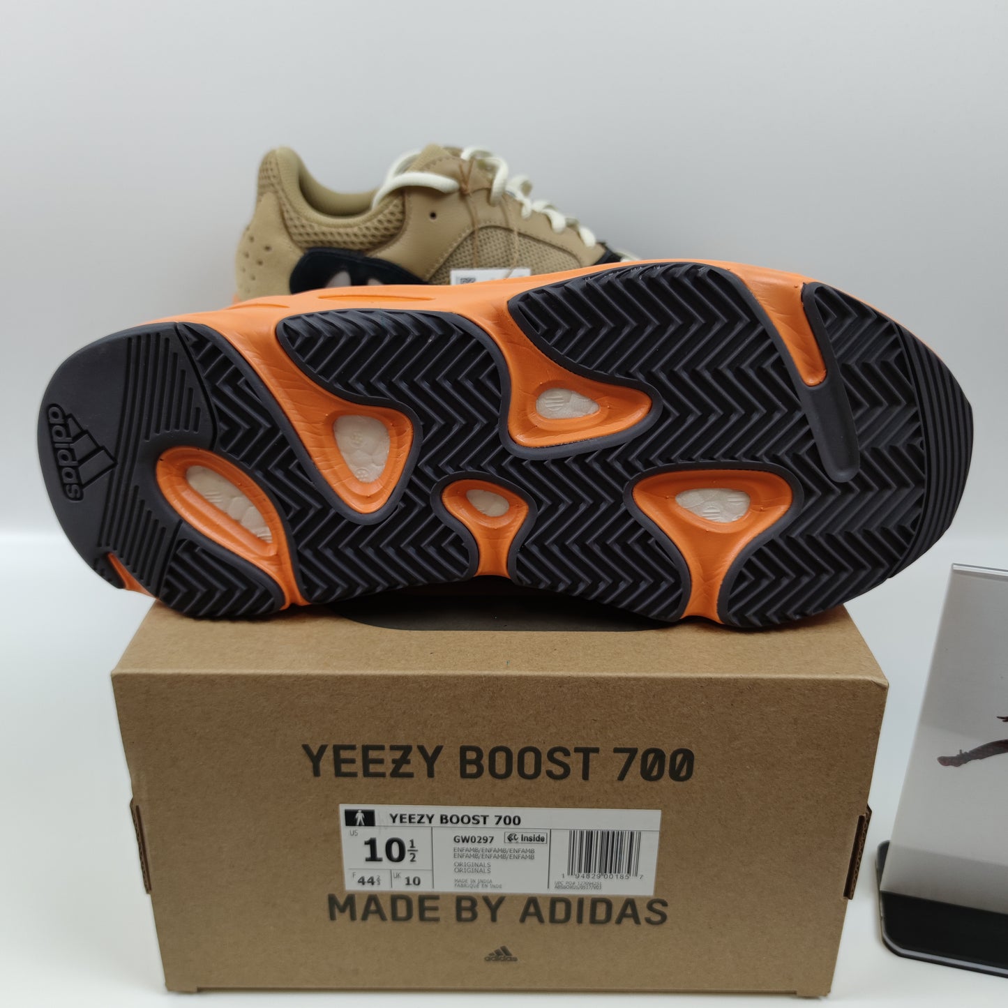 Adidas Originals Yeezy 700 "Enflame Amber" GW0297 - Fashion Sneaker1818