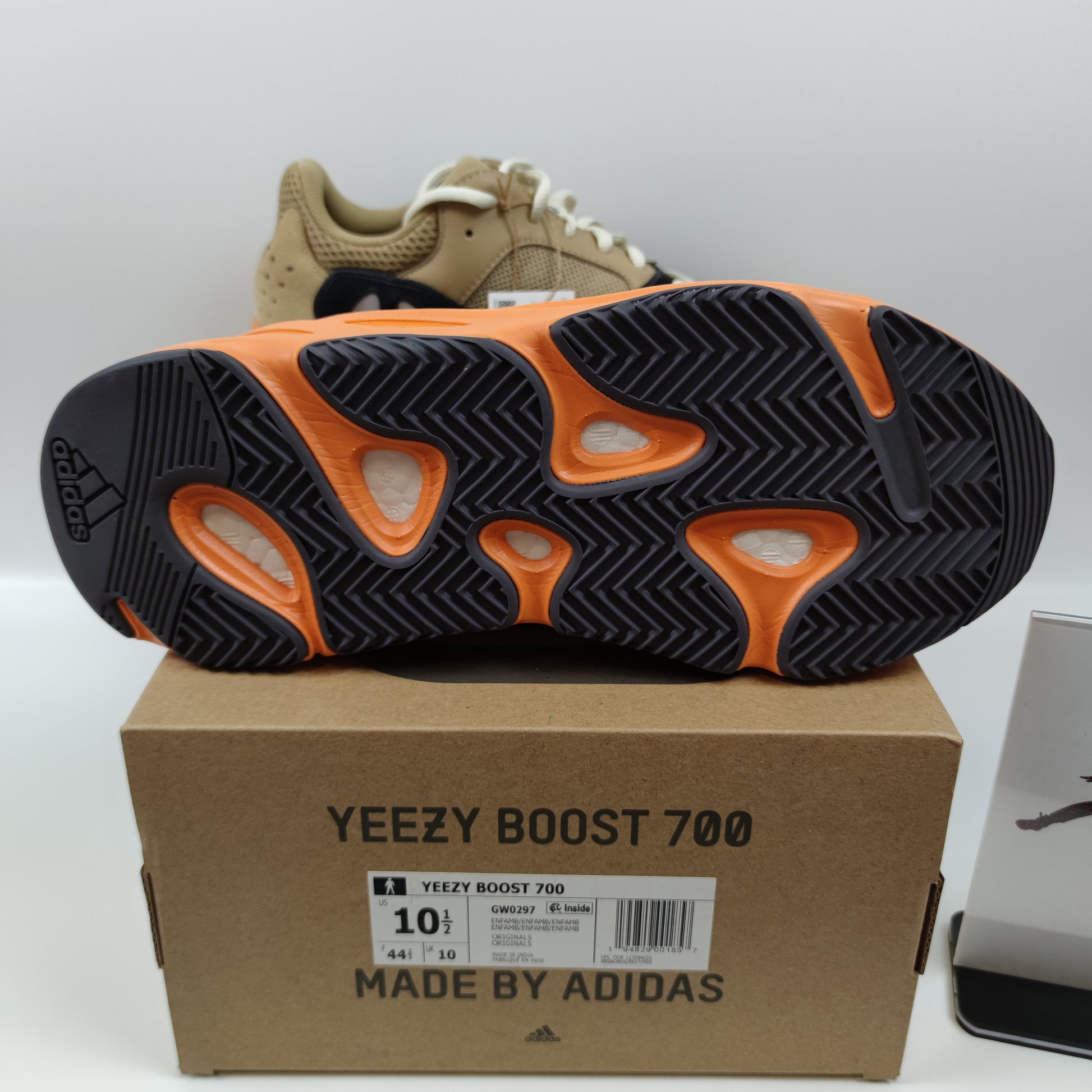 Adidas Originals Yeezy 700 "Enflame Amber" GW0297 - Fashion Sneaker1818