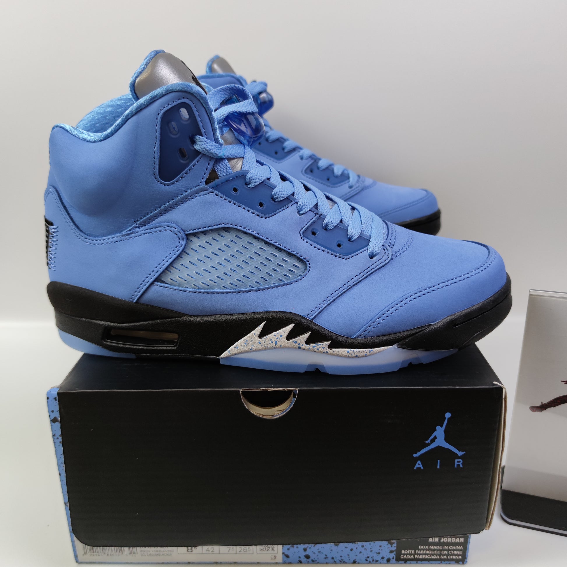 Air Jordan 5 "UNC" DV1310-401 - Fashion Sneaker1818