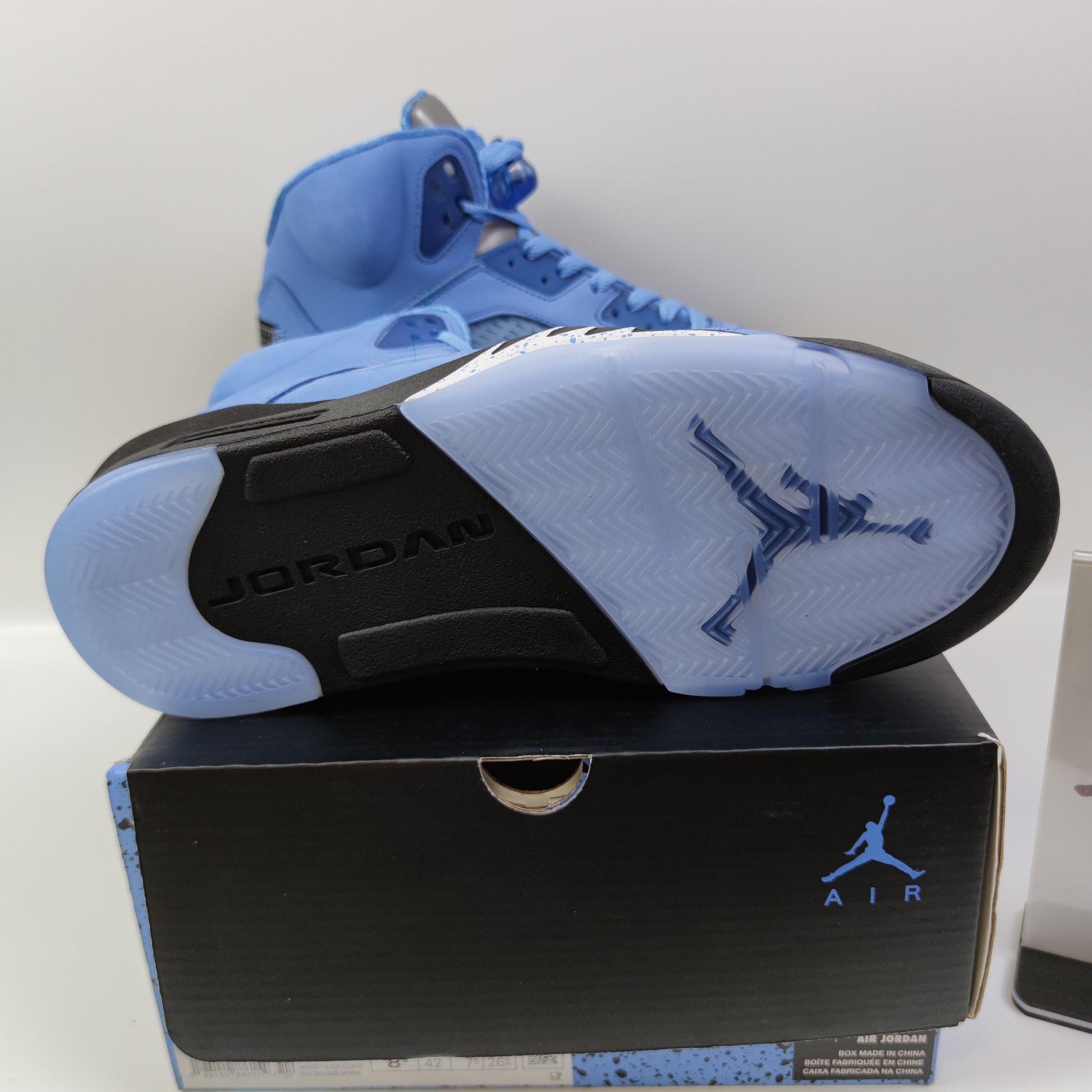 Air Jordan 5 "UNC" DV1310-401 - Fashion Sneaker1818