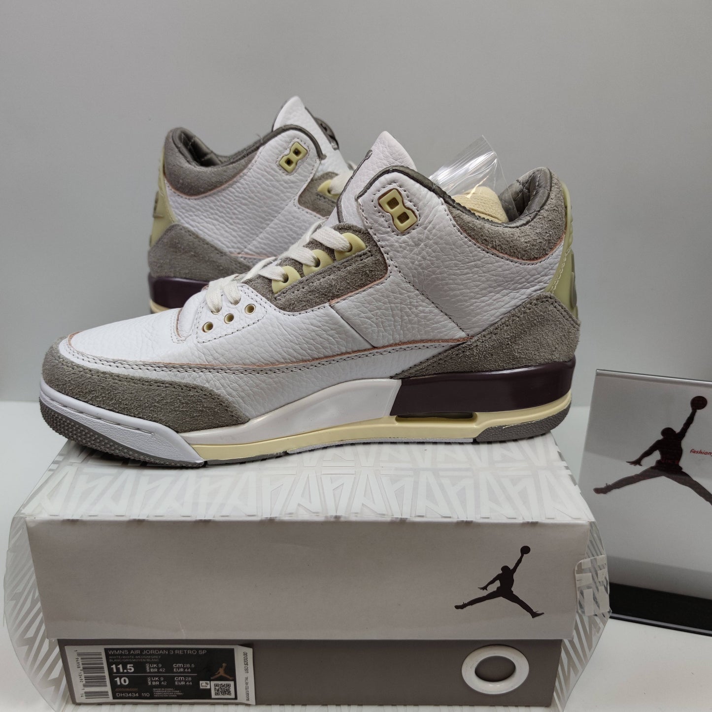 A Ma Maniére x Air Jordan 3 Retro SP "Medium Grey" DH3434-110 - Fashion Sneaker1818