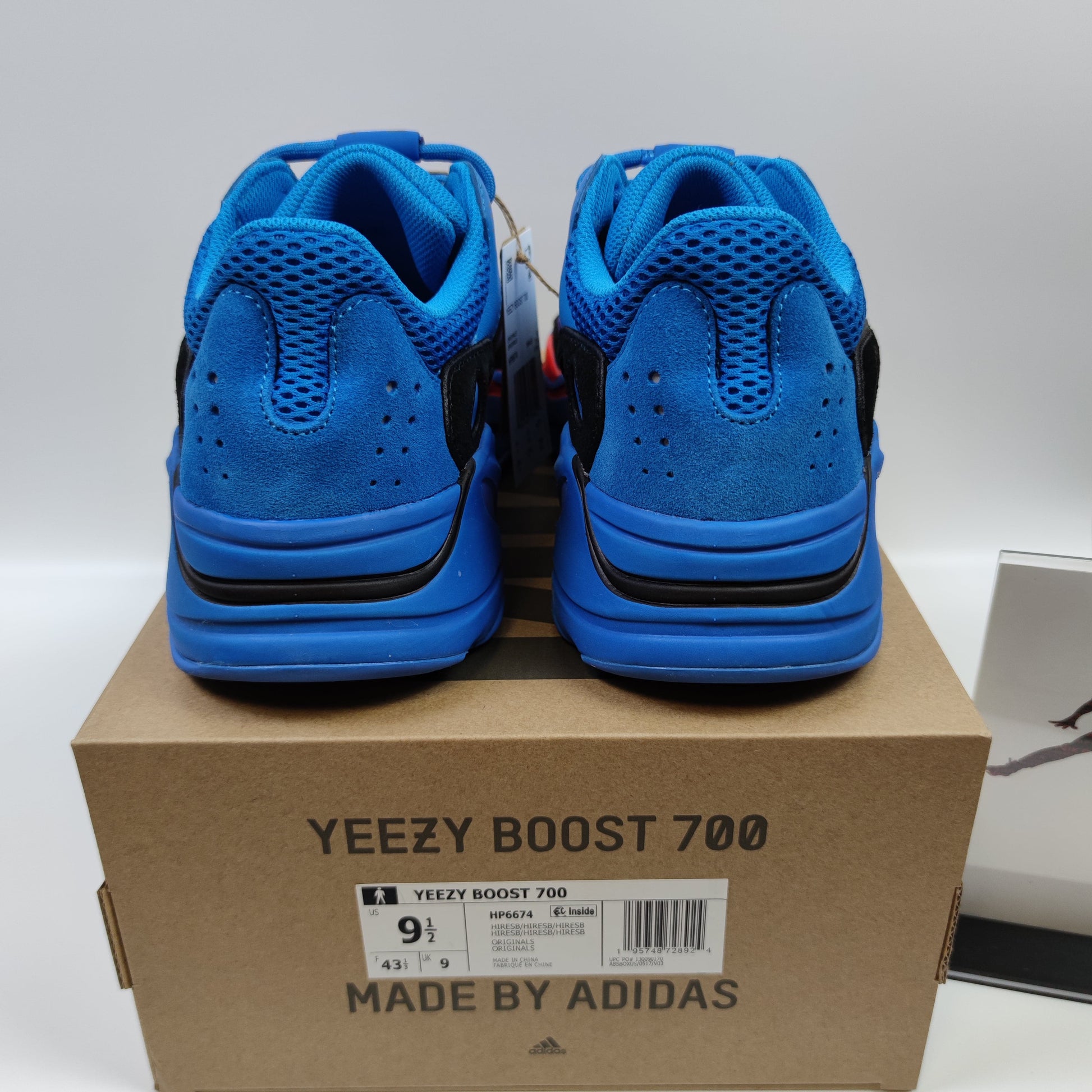 Adidas Originals Yeezy Boost 700 "Hi-Res Blue" HP6674 - Fashion Sneaker1818