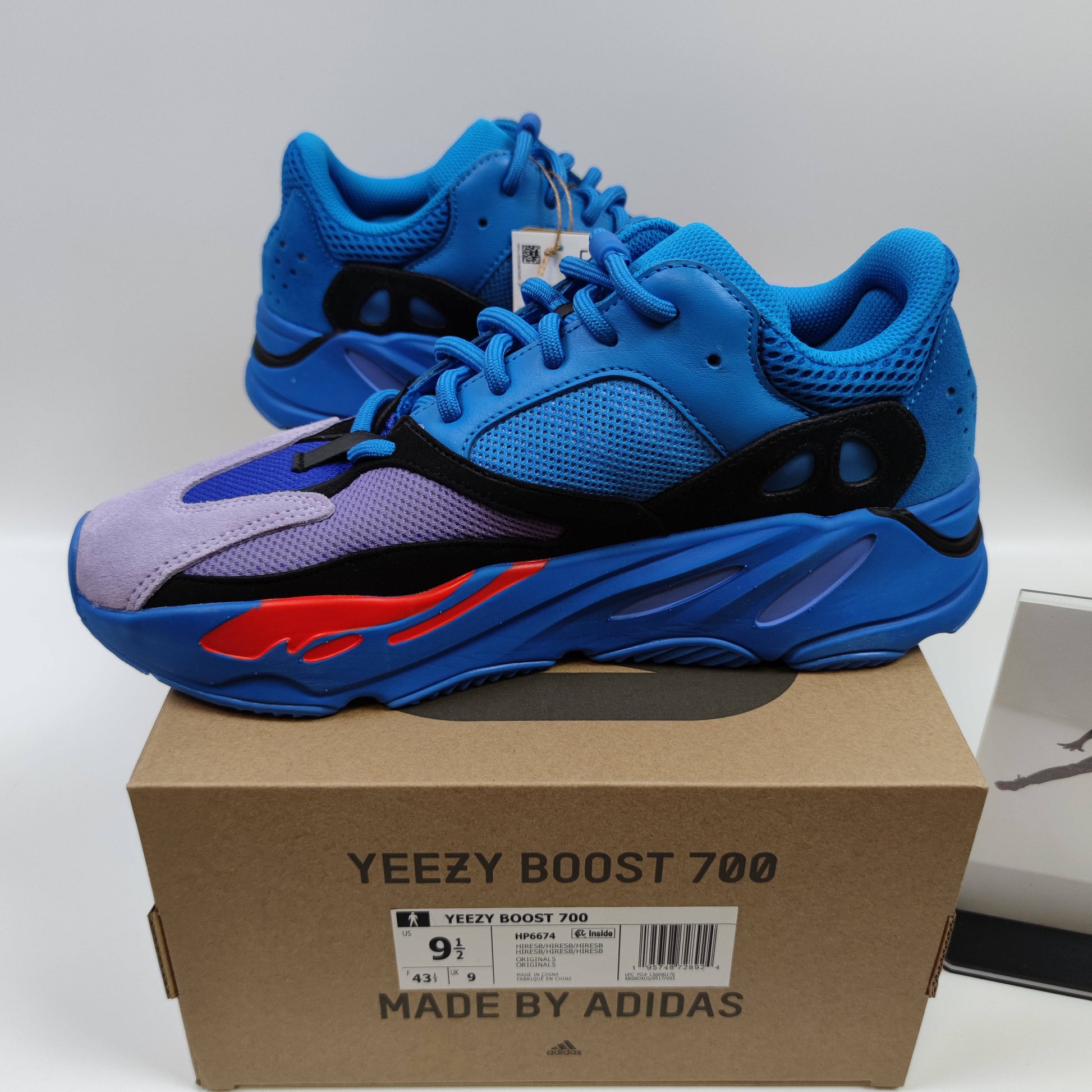 Adidas Originals Yeezy Boost 700 "Hi-Res Blue" HP6674 - Fashion Sneaker1818