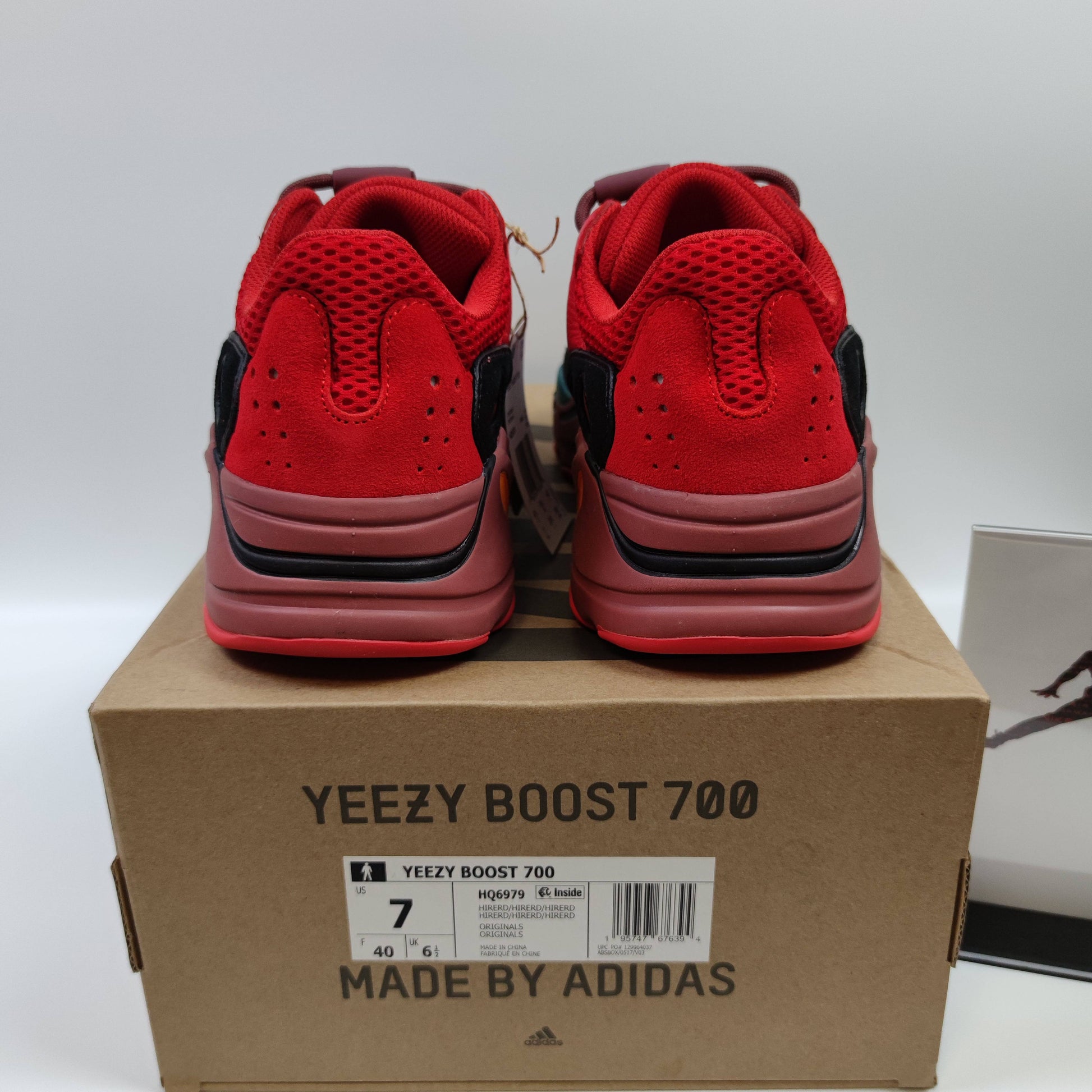 Adidas Originals Yeezy Boost 700 "Hi-Res Red" HQ6979 - Fashion Sneaker1818