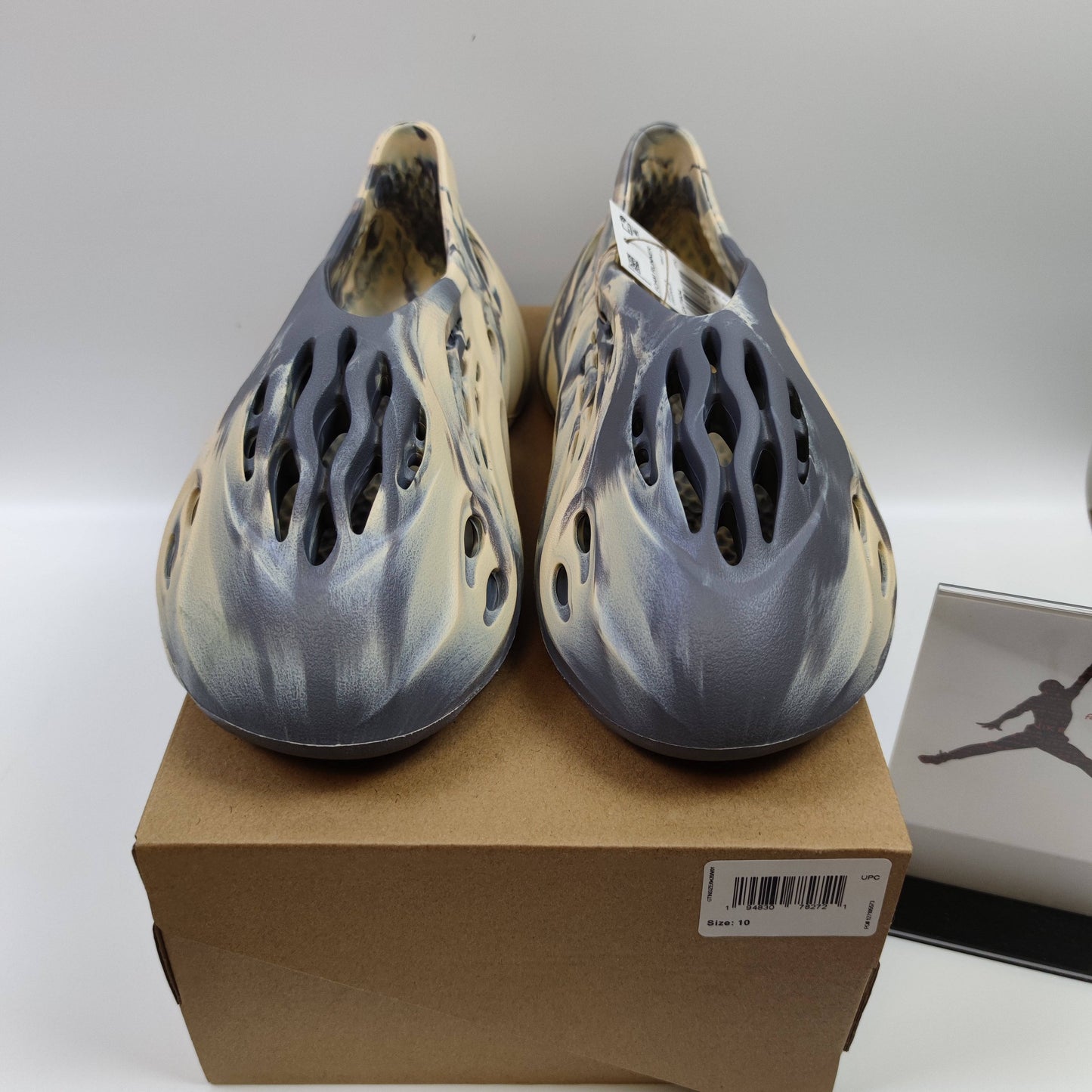 Adidas Originals Yeezy Foam Runner "MXT Moon Grey" GV7904 - Fashion Sneaker1818