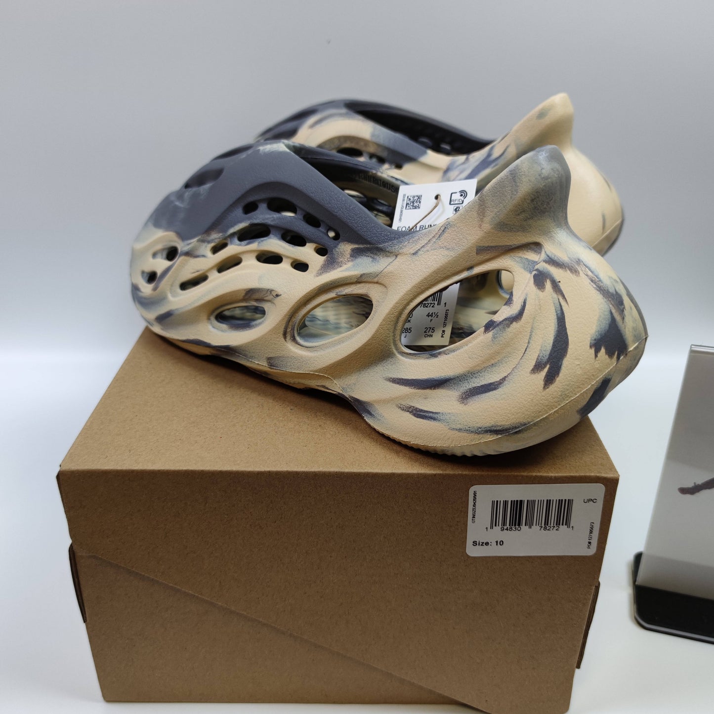 Adidas Originals Yeezy Foam Runner "MXT Moon Grey" GV7904 - Fashion Sneaker1818