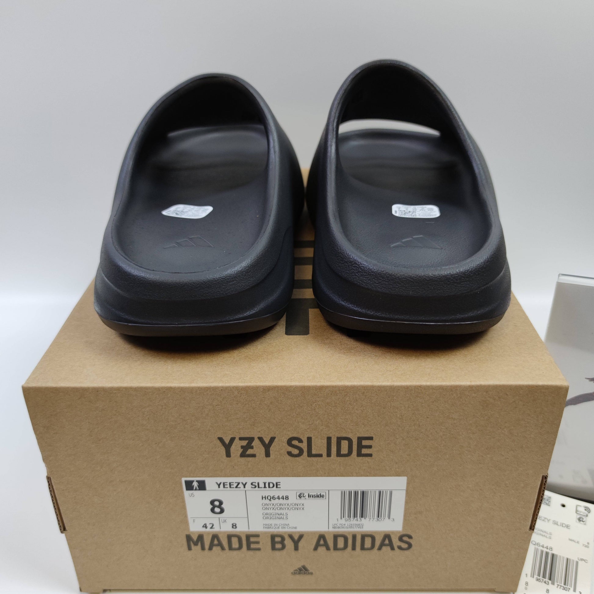 Adidas Originals Yeezy Slide "Onyx" HQ6448 - Fashion Sneaker1818