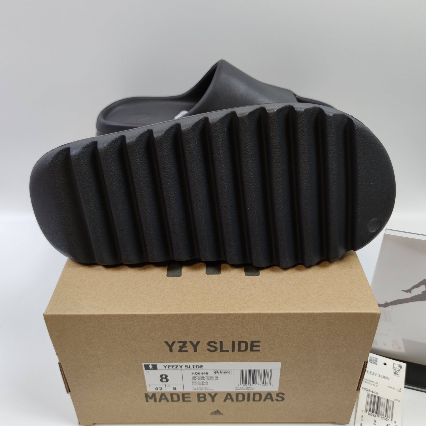 Adidas Originals Yeezy Slide "Onyx" HQ6448 - Fashion Sneaker1818