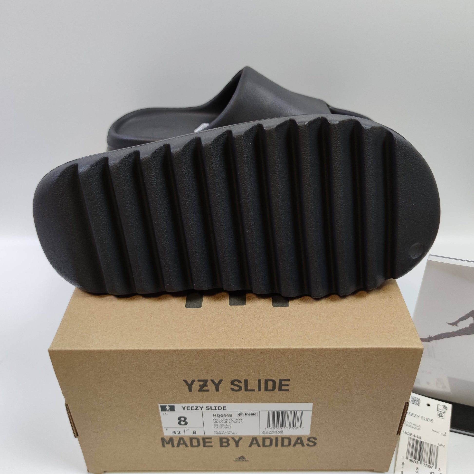 Adidas Originals Yeezy Slide "Onyx" HQ6448 - Fashion Sneaker1818