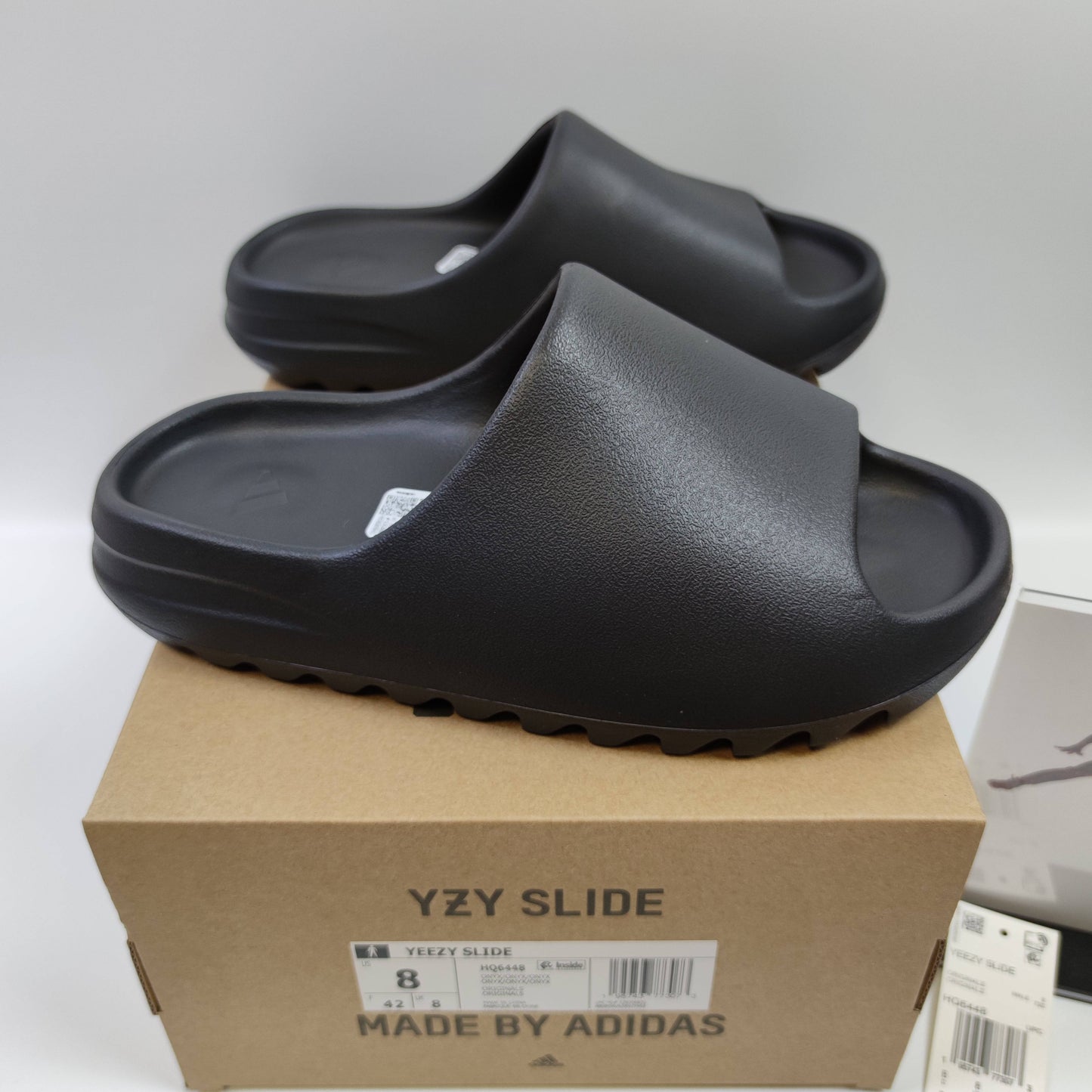 Adidas Originals Yeezy Slide "Onyx" HQ6448 - Fashion Sneaker1818
