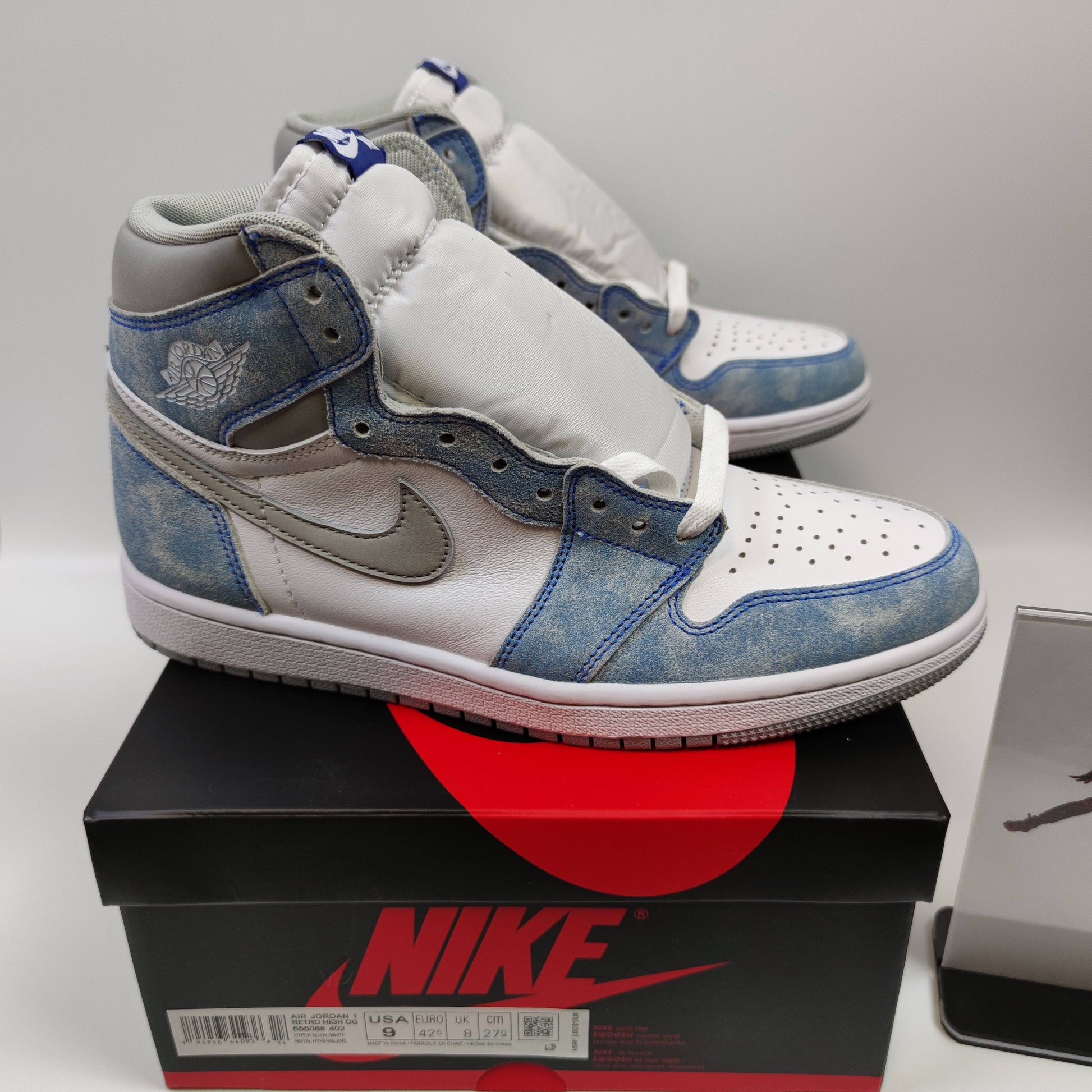 Air Jordan 1 High OG "Hyper Royal" 555088-402 - Fashion Sneaker1818