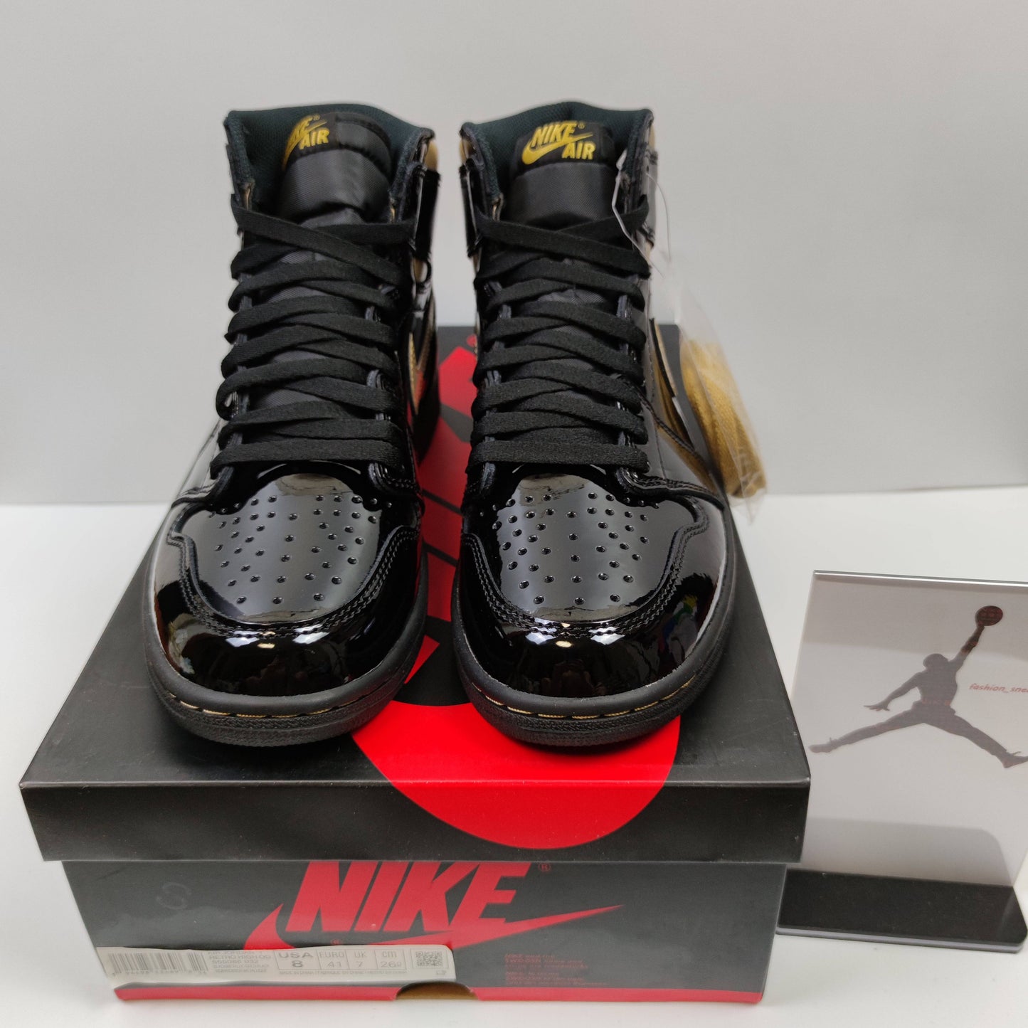 Air Jordan 1 Retro High OG "Black Gold" 555088-032 - Fashion Sneaker1818