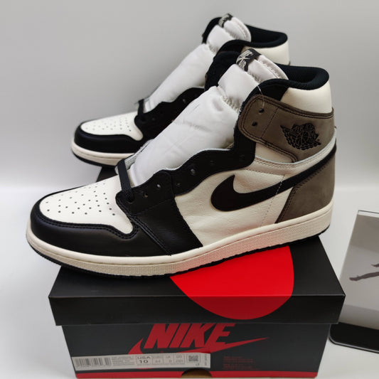 Air Jordan 1 Retro High OG "Dark Mocha" 555088-105 - Fashion Sneaker1818