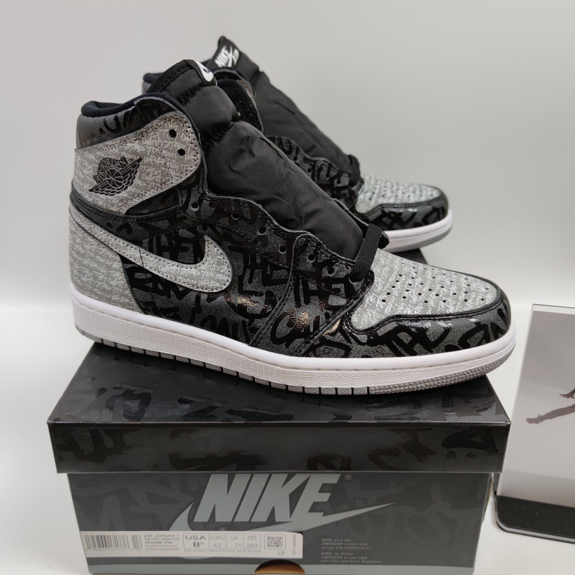 Air Jordan 1 Retro High OG "Rebellionaire" 555088-036 - Fashion Sneaker1818