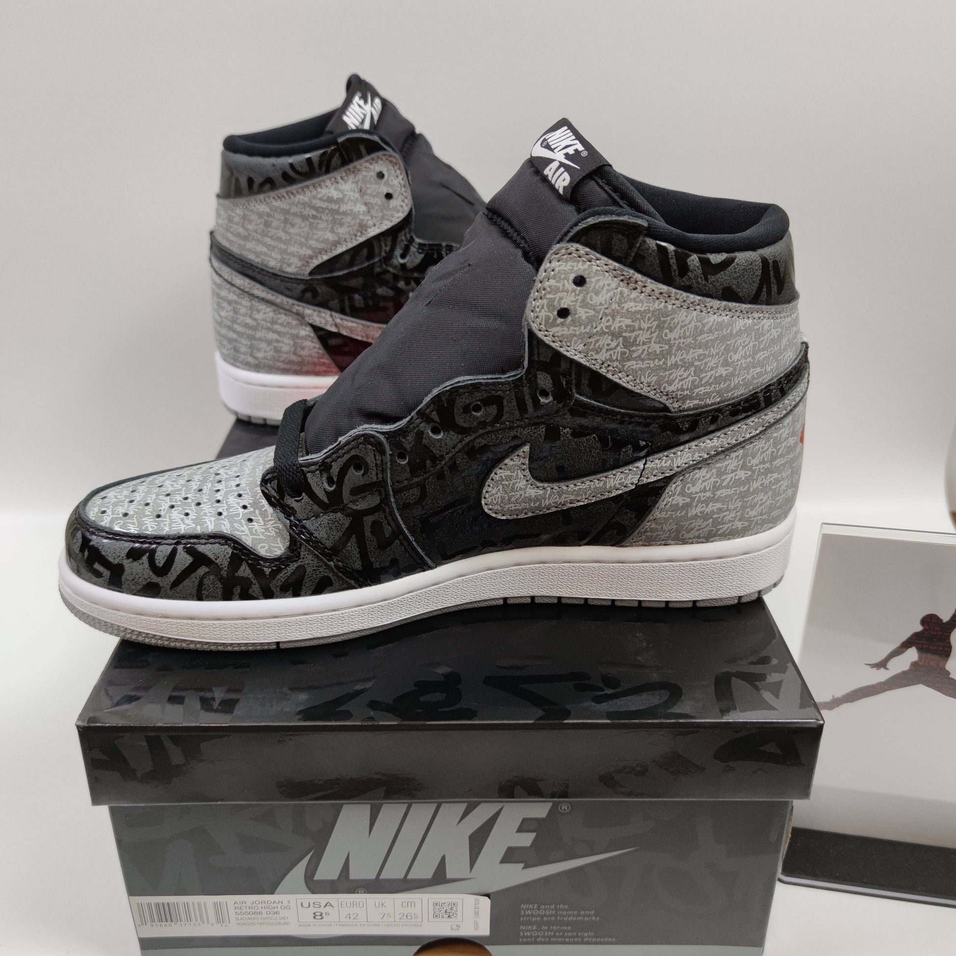 Air Jordan 1 Retro High OG "Rebellionaire" 555088-036 - Fashion Sneaker1818