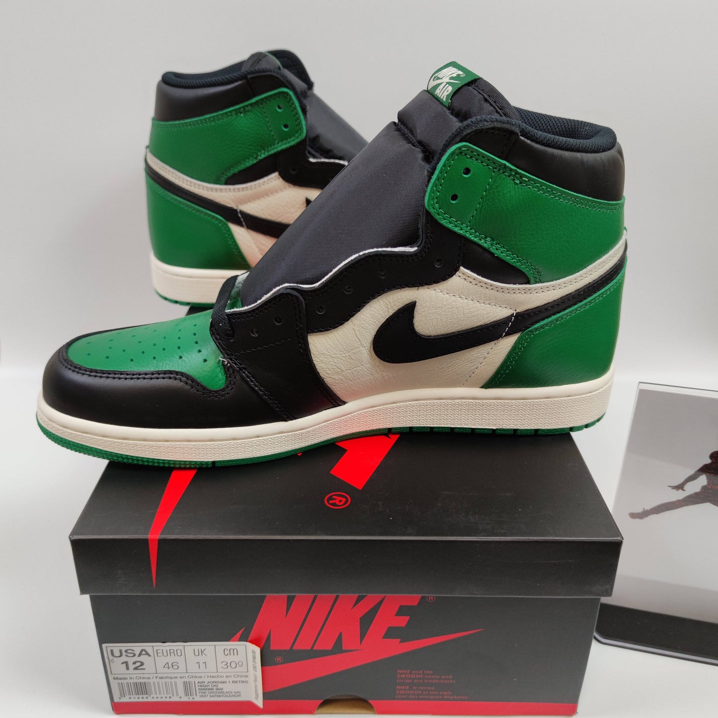 Air Jordan 1 Retro High Pine Green 555088-302 - Fashion Sneaker1818