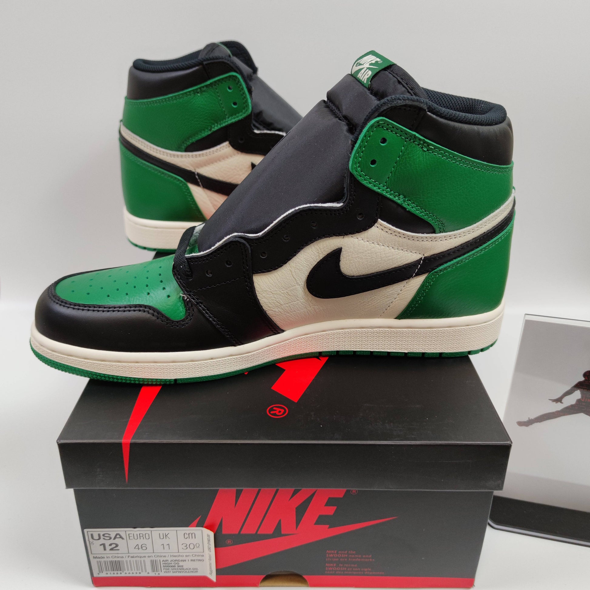 Air Jordan 1 Retro High Pine Green 555088-302 - Fashion Sneaker1818