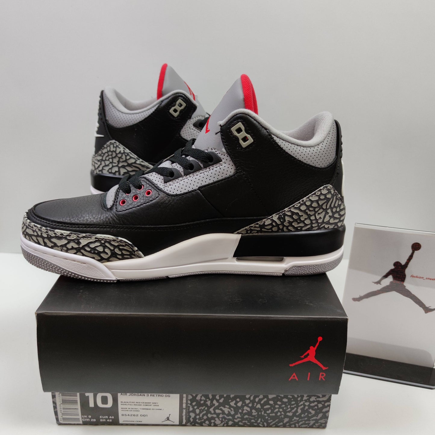 Air Jordan 3 Retro Black Cement 854262-001 - Fashion Sneaker1818
