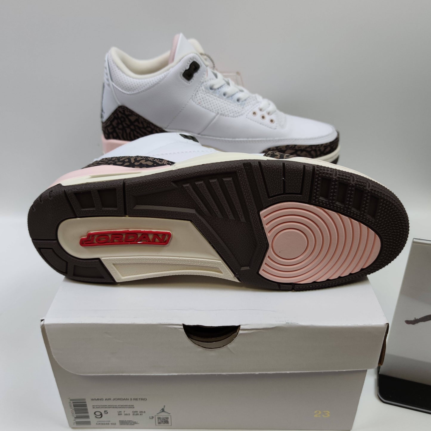 Air Jordan 3 Retro "Dark Mocha" CK9246-102 - Fashion Sneaker1818