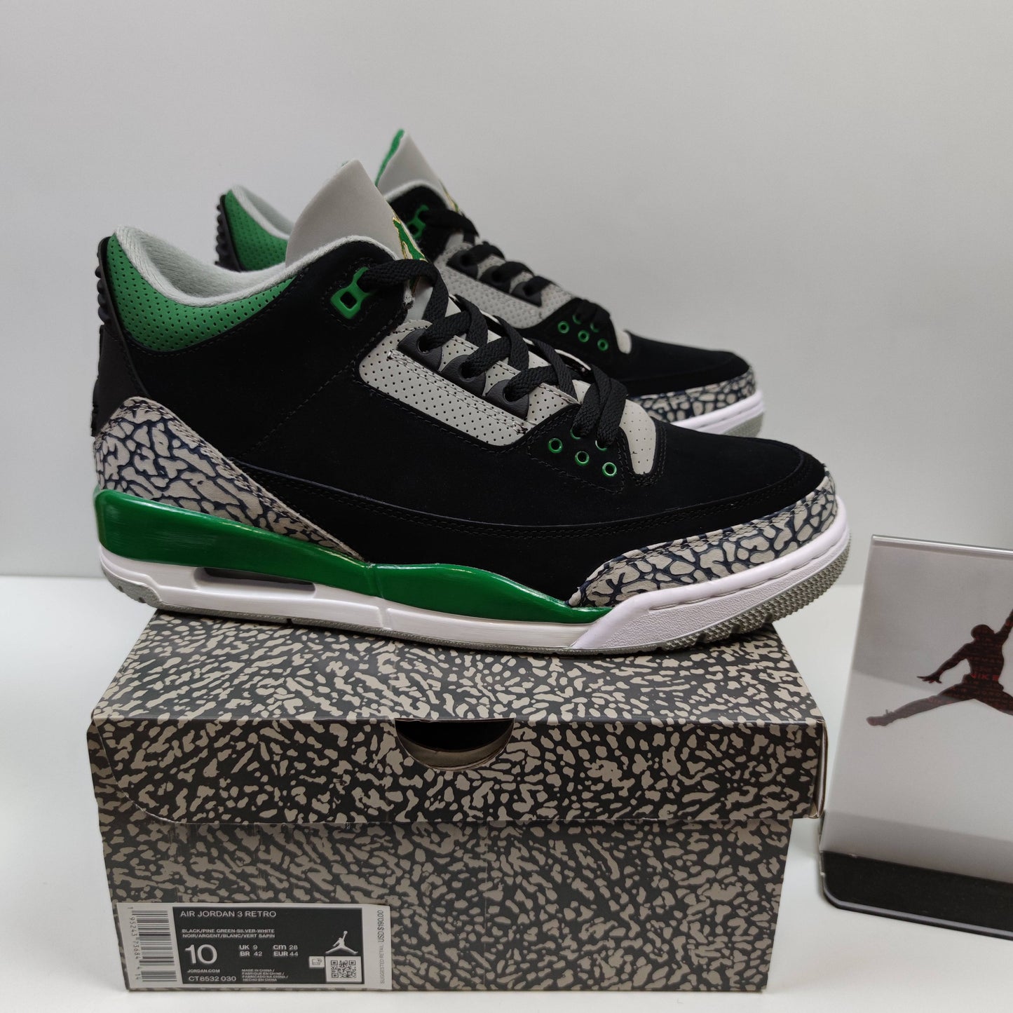 Air Jordan 3 Retro "Pine Green" CT8532-030 - Fashion Sneaker1818