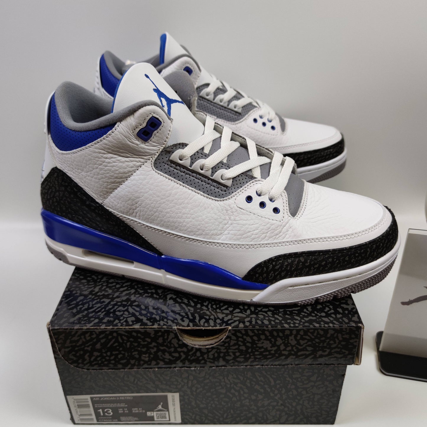 Air Jordan 3 Retro "Racer Blue" CT8532-145 - Fashion Sneaker1818