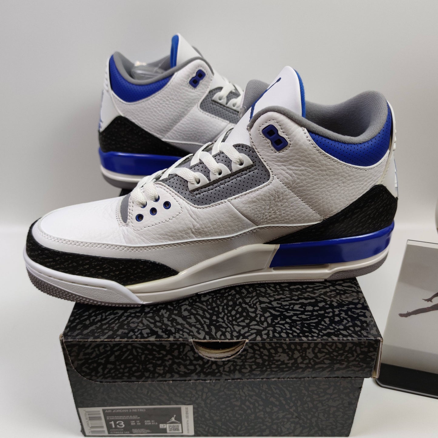 Air Jordan 3 Retro "Racer Blue" CT8532-145 - Fashion Sneaker1818