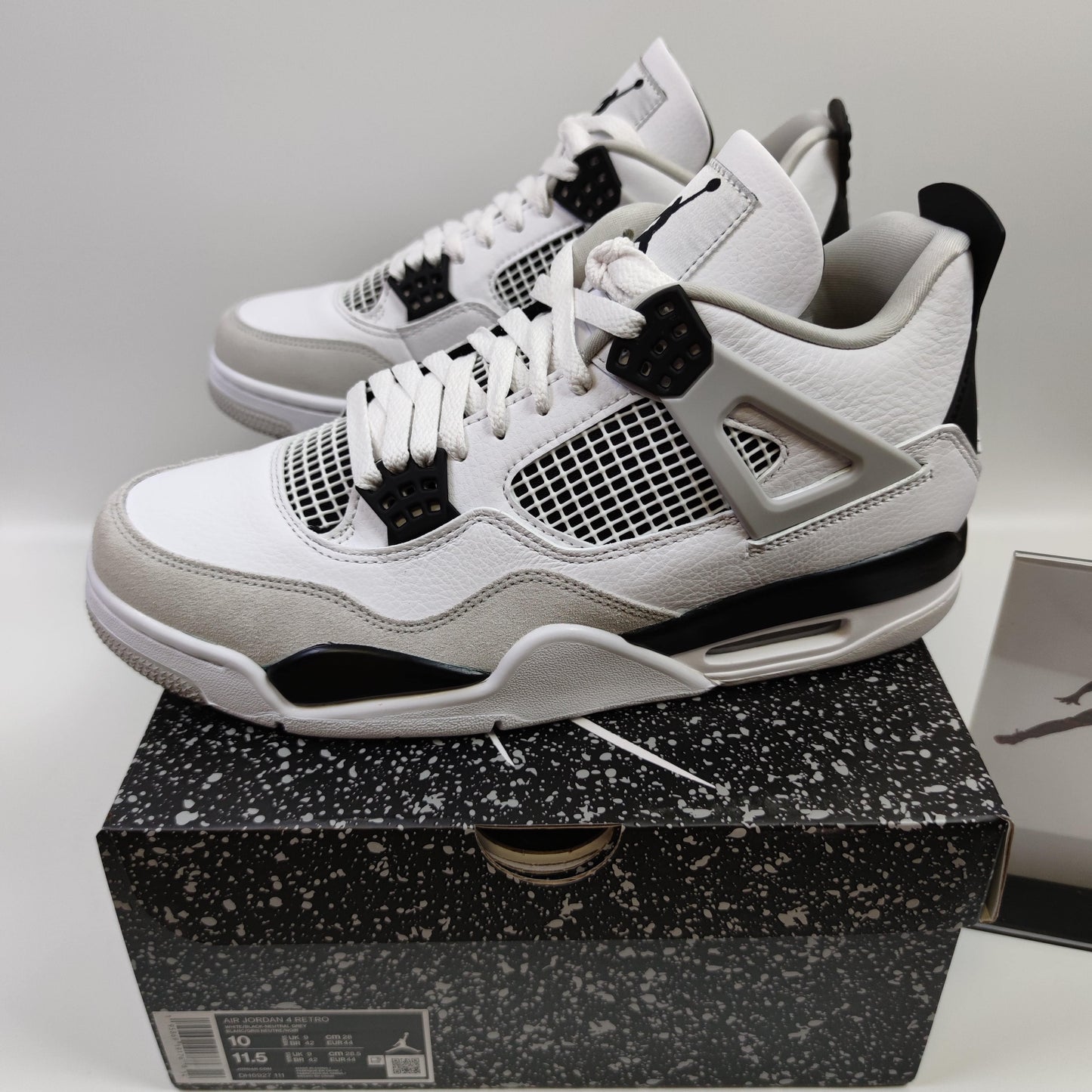 Air Jordan 4 Retro "Military Black" DH6927-111 - Fashion Sneaker1818