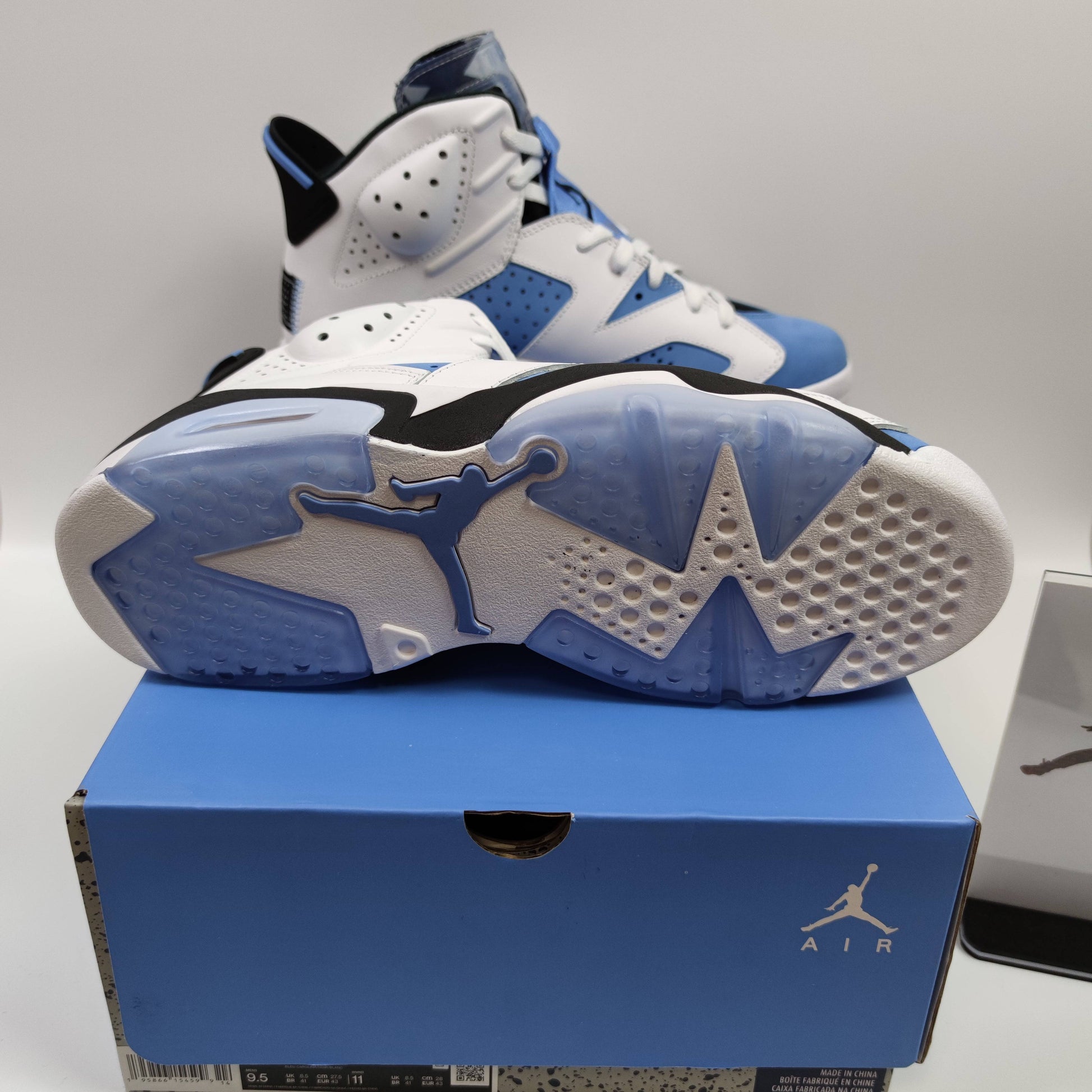 Air Jordan 6 Retro "University Blue" CT8529-410 - Fashion Sneaker1818