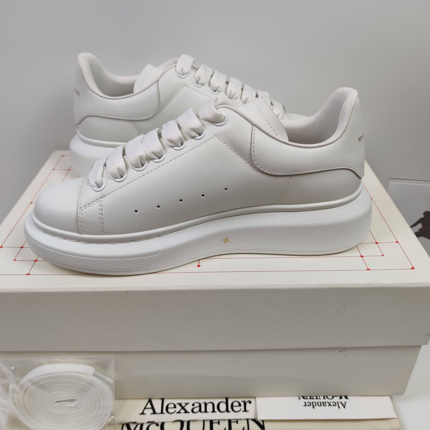 Alexander McQueen 553680WHGP59000 - Fashion Sneaker1818
