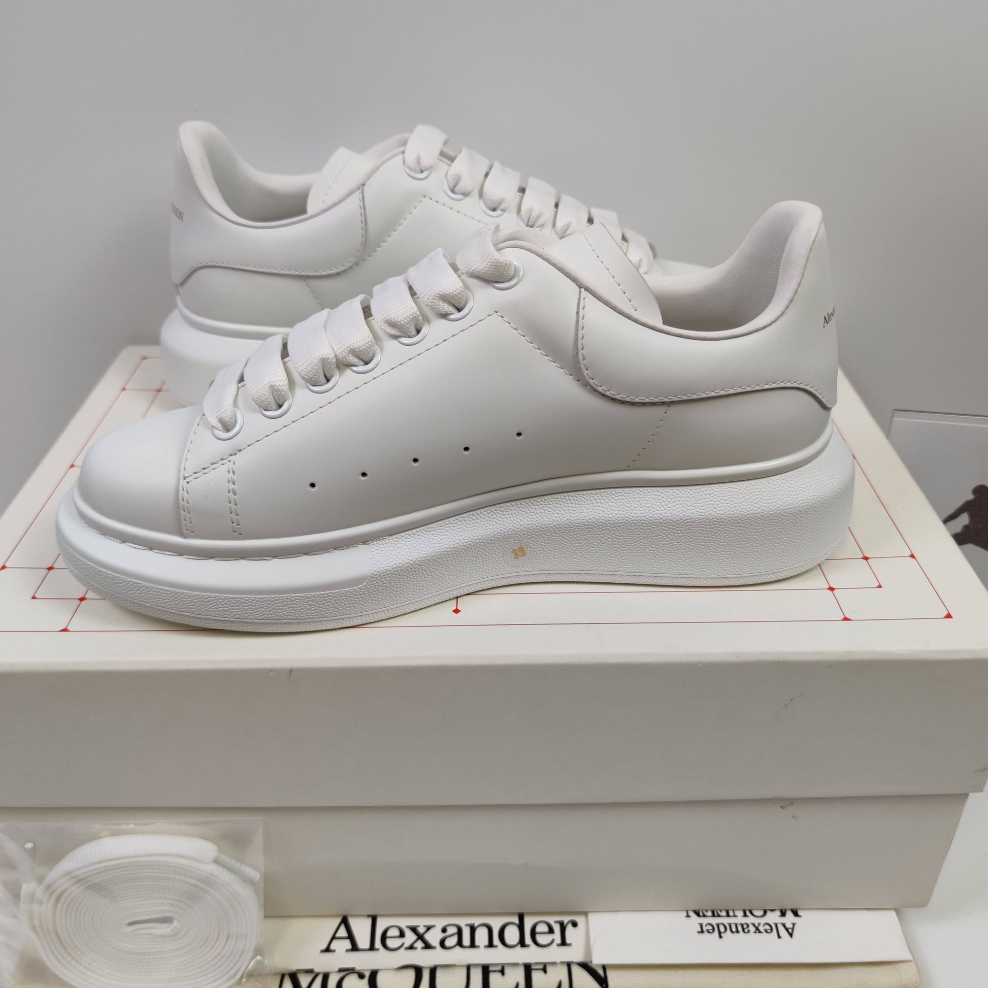 Alexander McQueen 553680WHGP59000 - Fashion Sneaker1818
