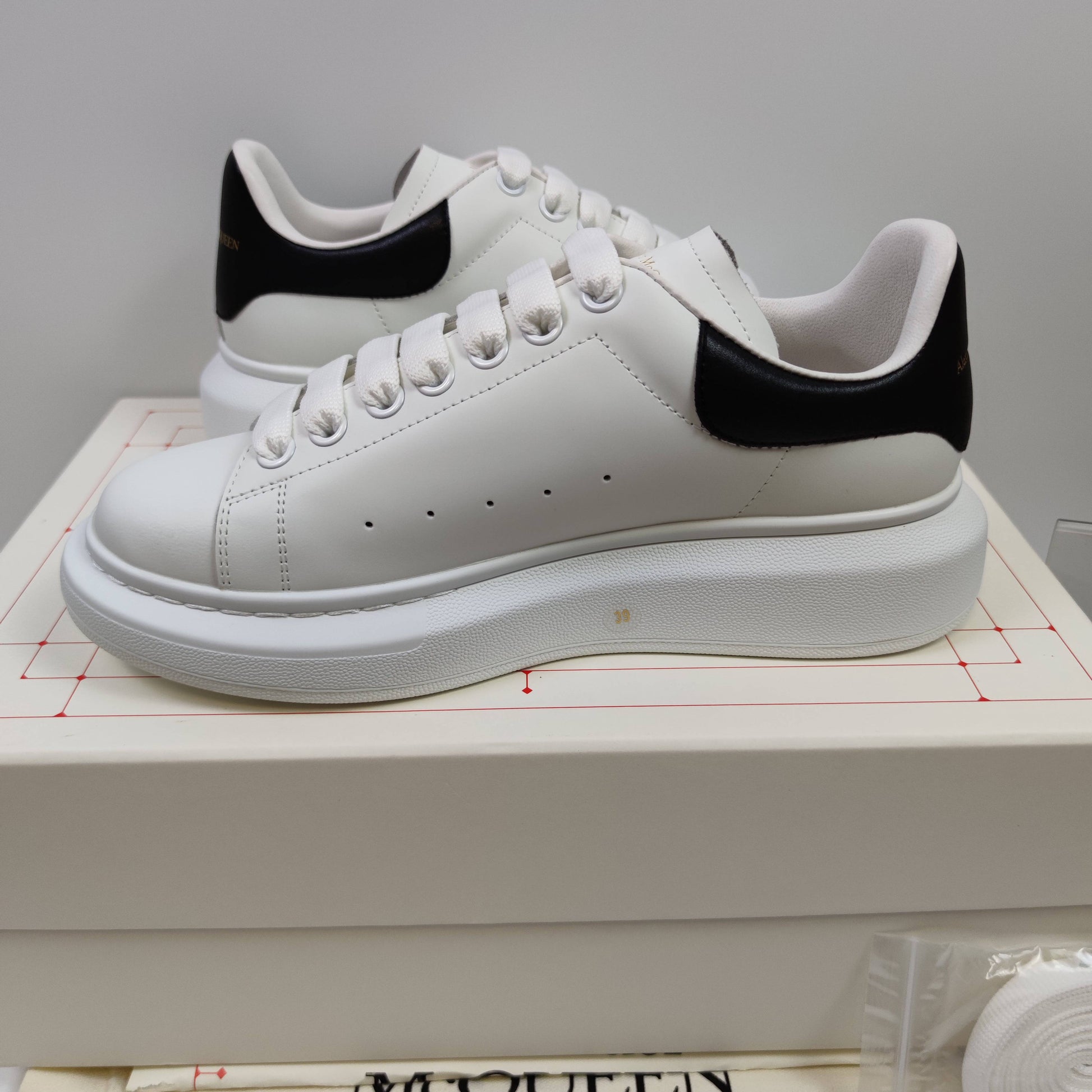 Alexander McQueen 553680WHGP59061 - Fashion Sneaker1818