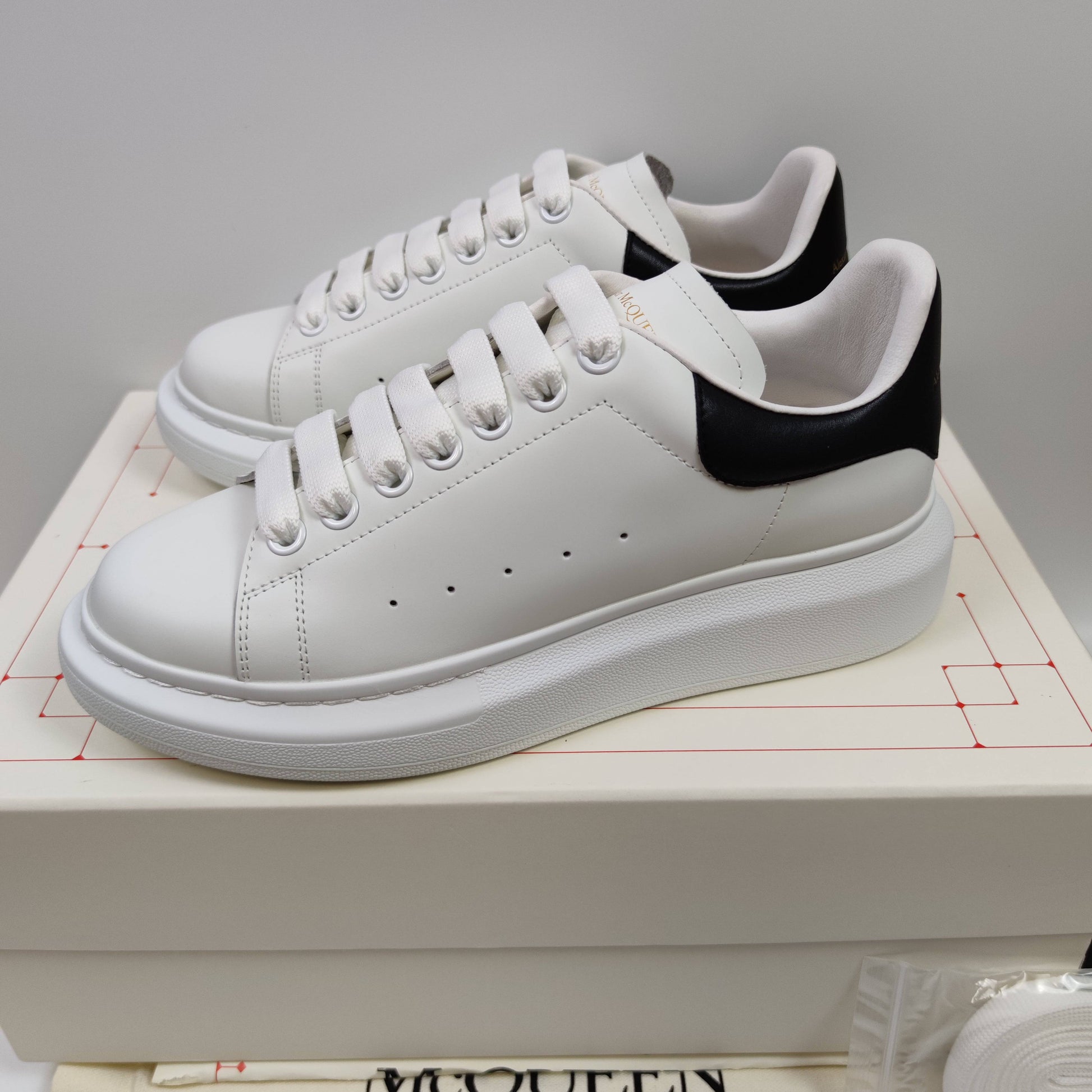 Alexander McQueen 553680WHGP59061 - Fashion Sneaker1818