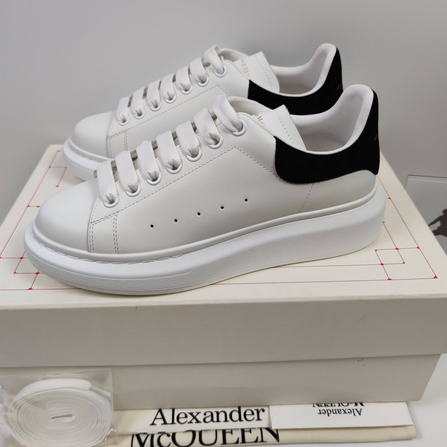 Alexander McQueen 553770WHGP79061 - Fashion Sneaker1818