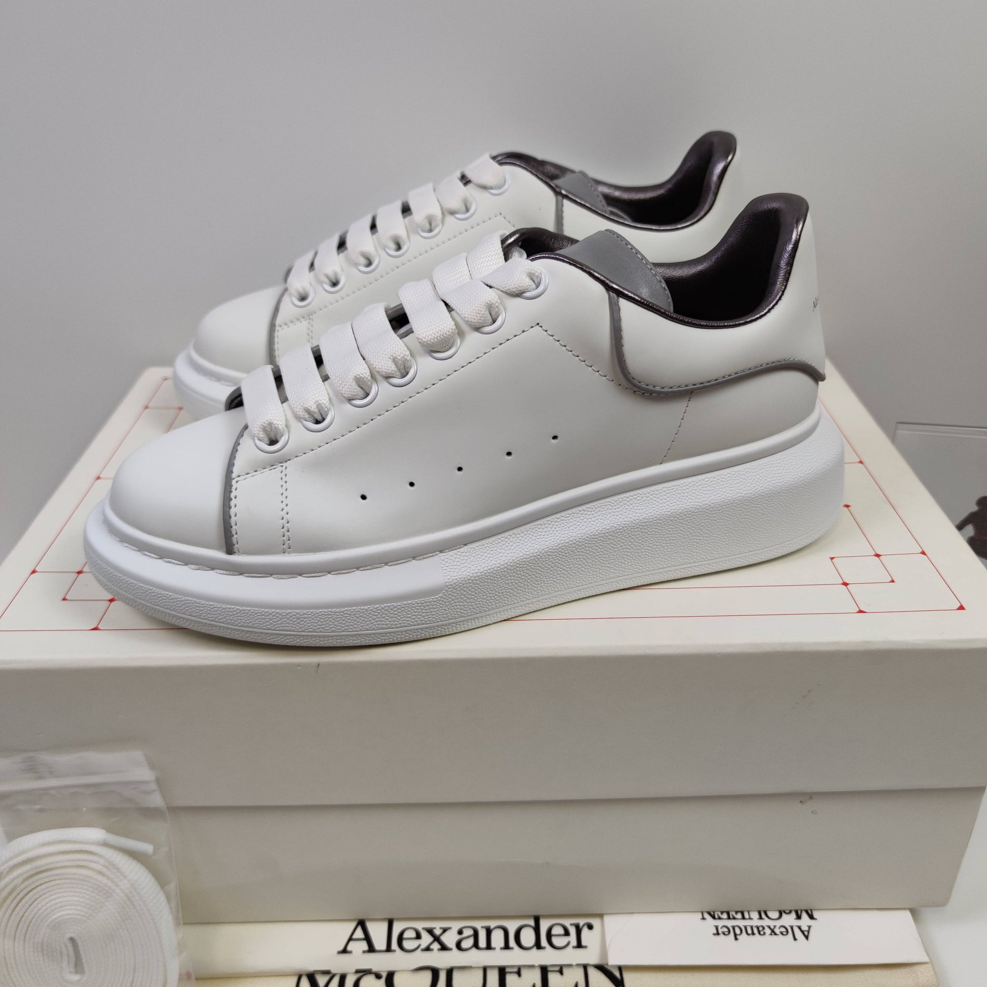 Alexander McQueen 561123WHTQK9071 - Fashion Sneaker1818