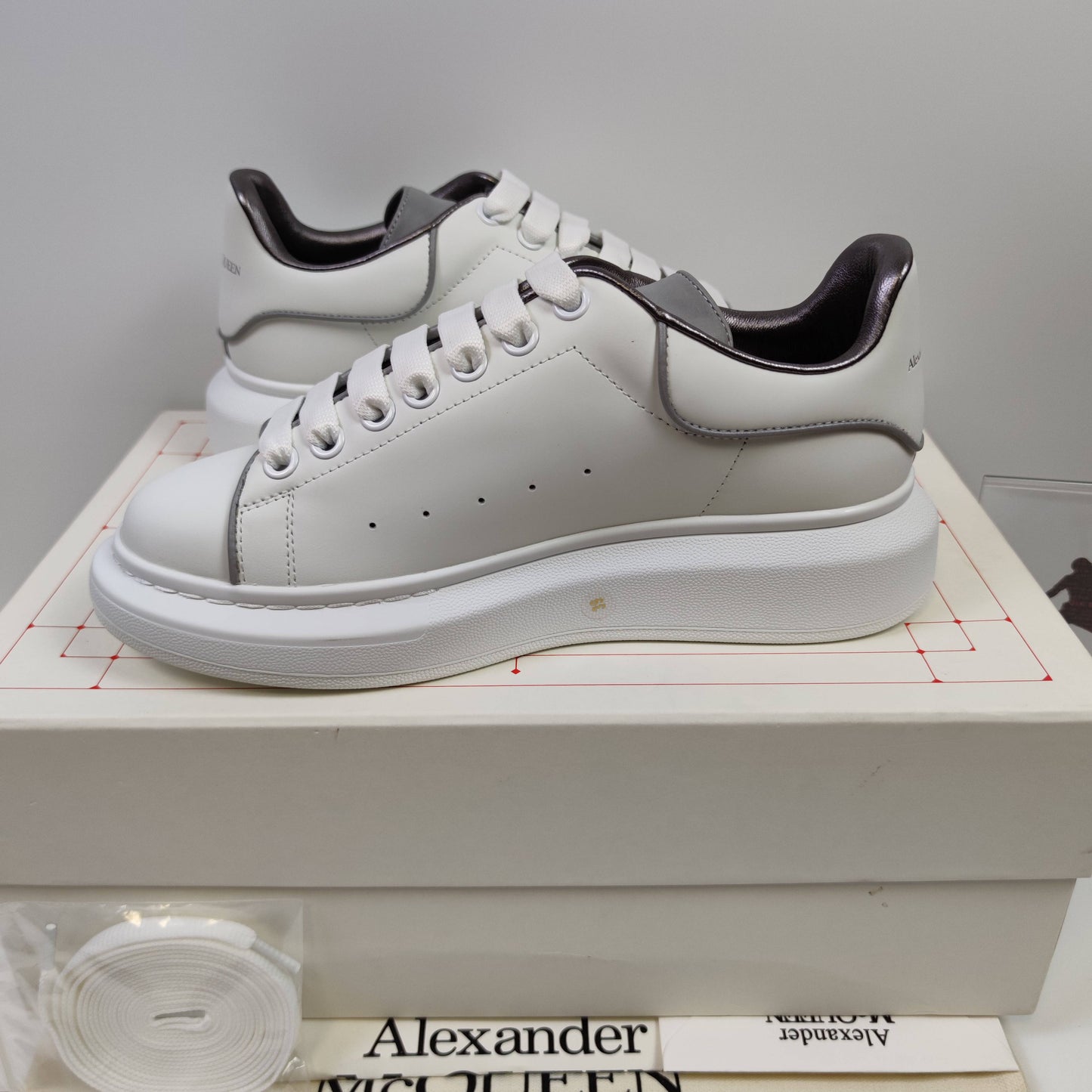 Alexander McQueen 561123WHTQK9071 - Fashion Sneaker1818