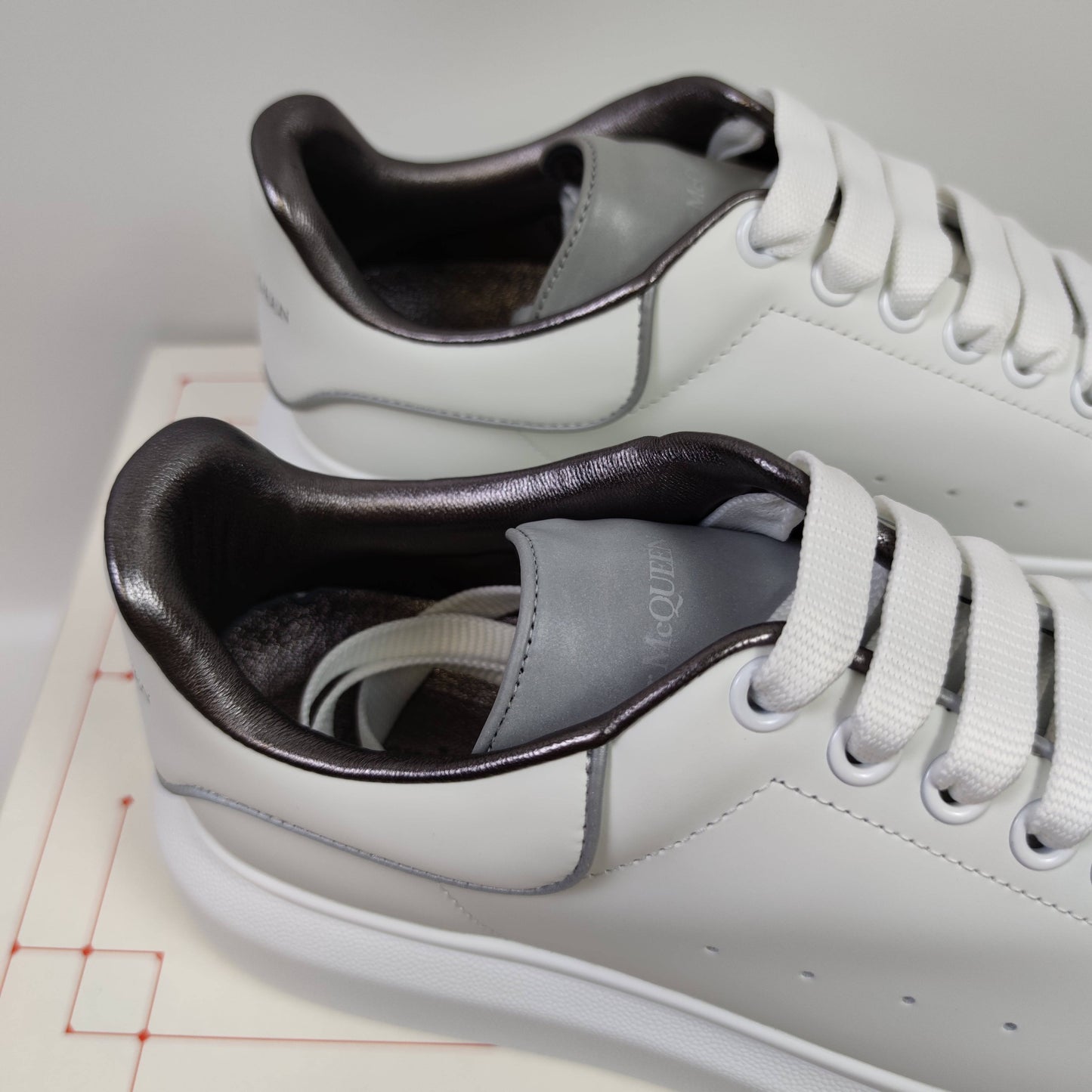 Alexander McQueen 561123WHTQK9071 - Fashion Sneaker1818