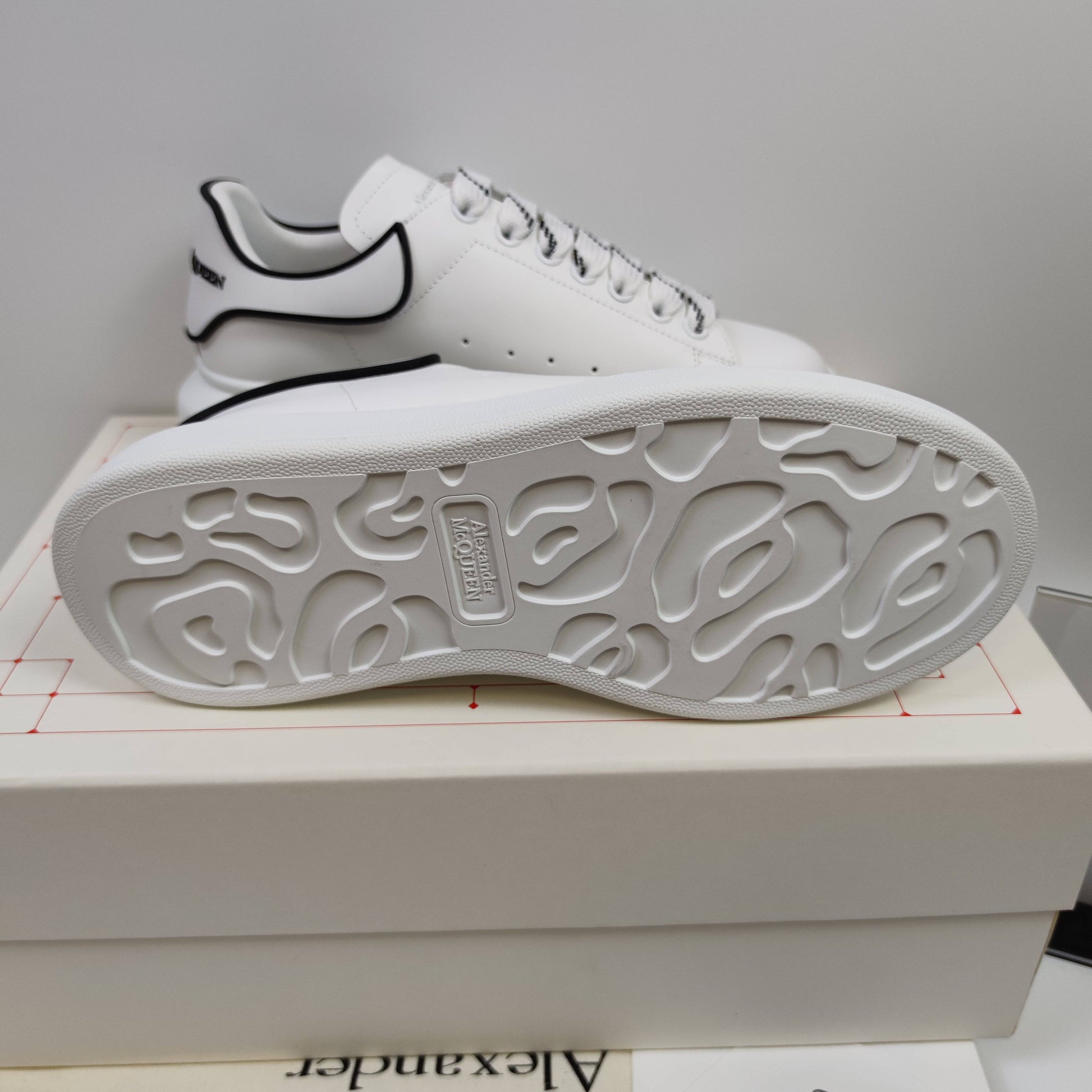 Alexander McQueen 625156WHXMT9074 - Fashion Sneaker1818